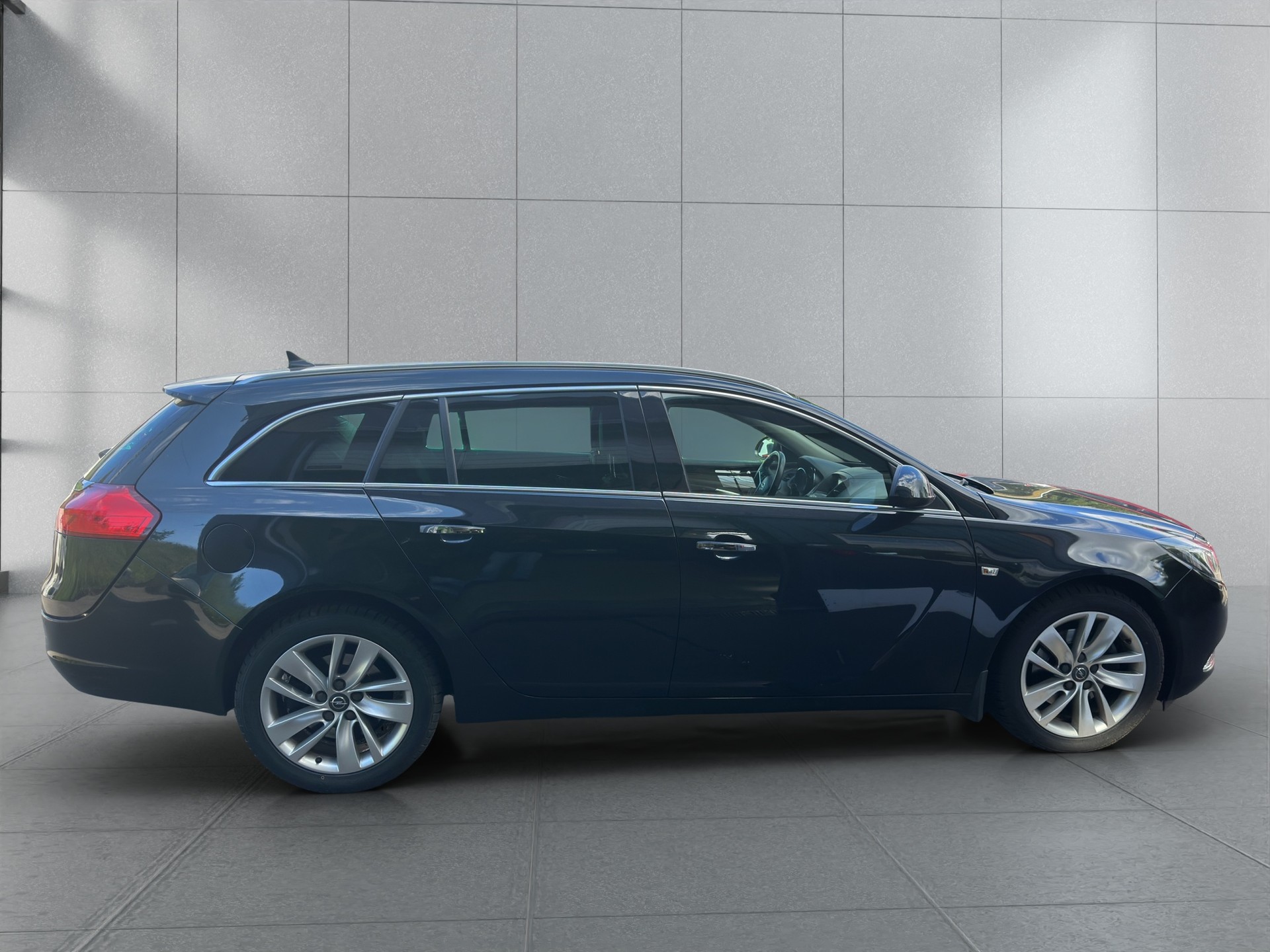 OPEL Insignia ST 2.0 CDTI Sport Edition Aut.-image-5