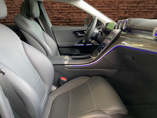 MERCEDES-BENZ C 200 4 Matic-image-12