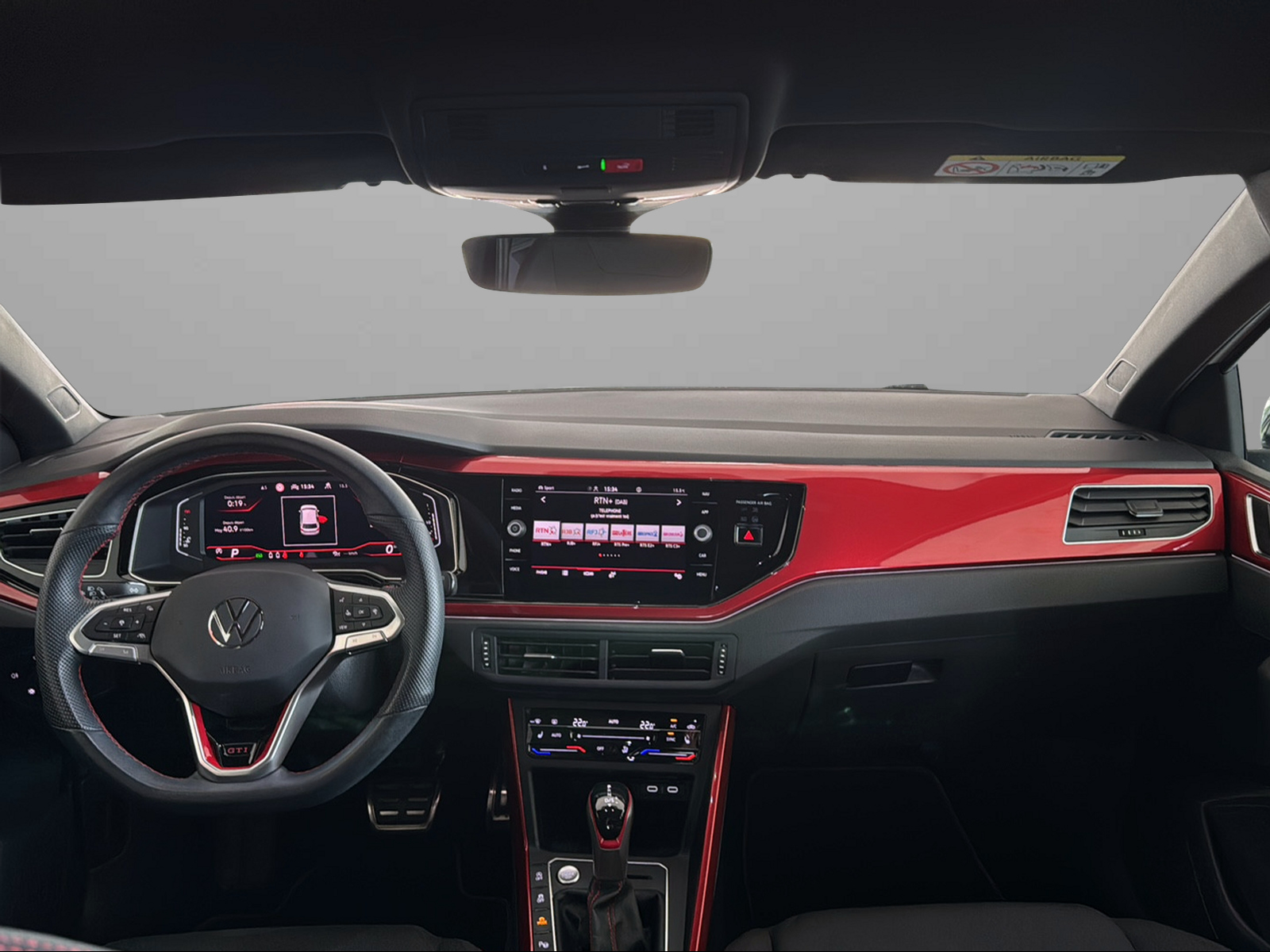 VW Polo 2.0 TSI GTI DSG-image-12