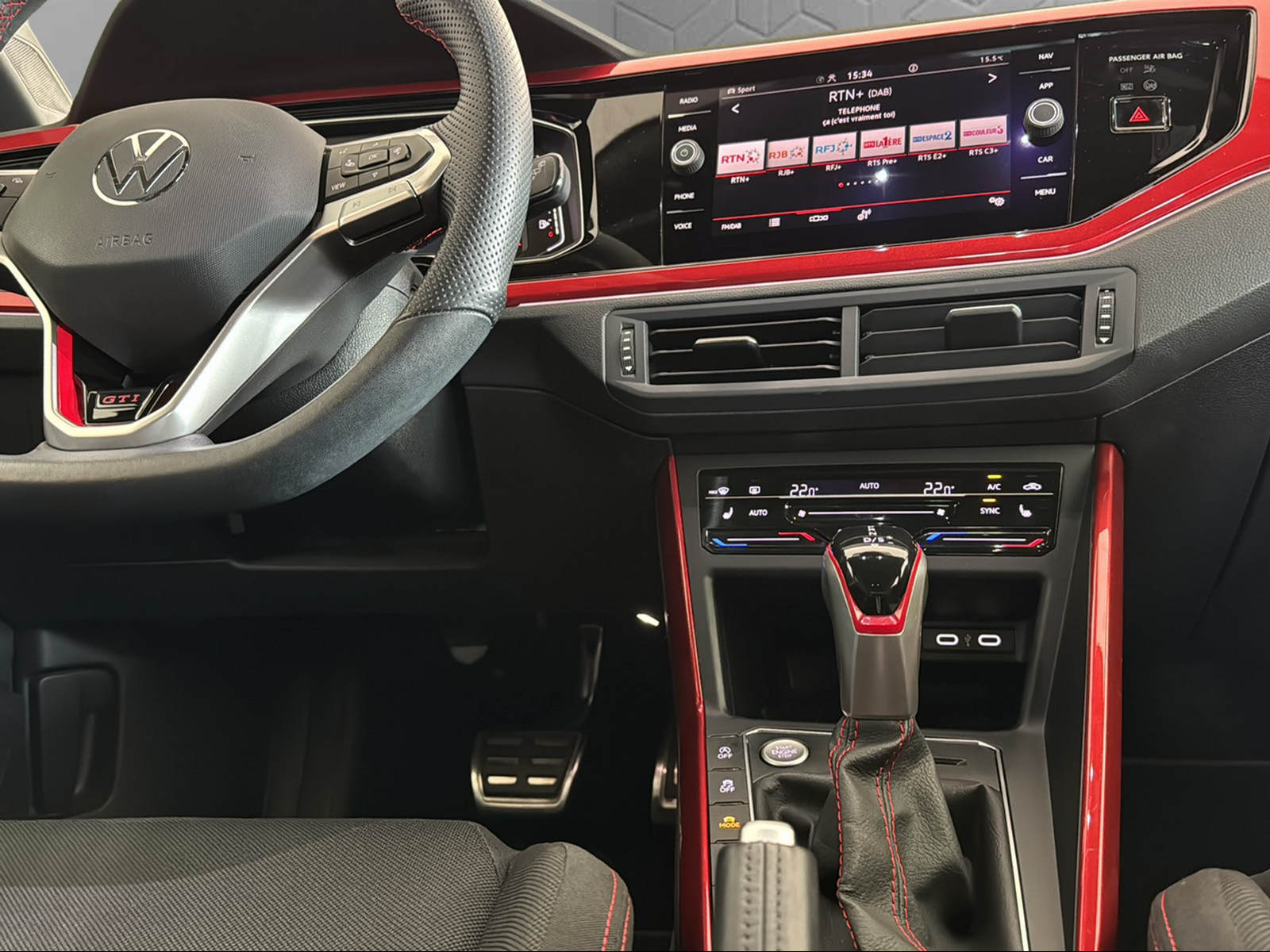 VW Polo 2.0 TSI GTI DSG-image-14
