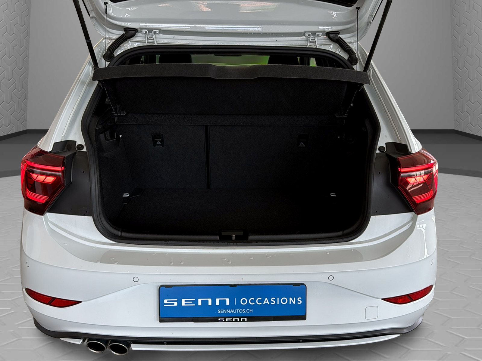 VW Polo 2.0 TSI GTI DSG-image-9
