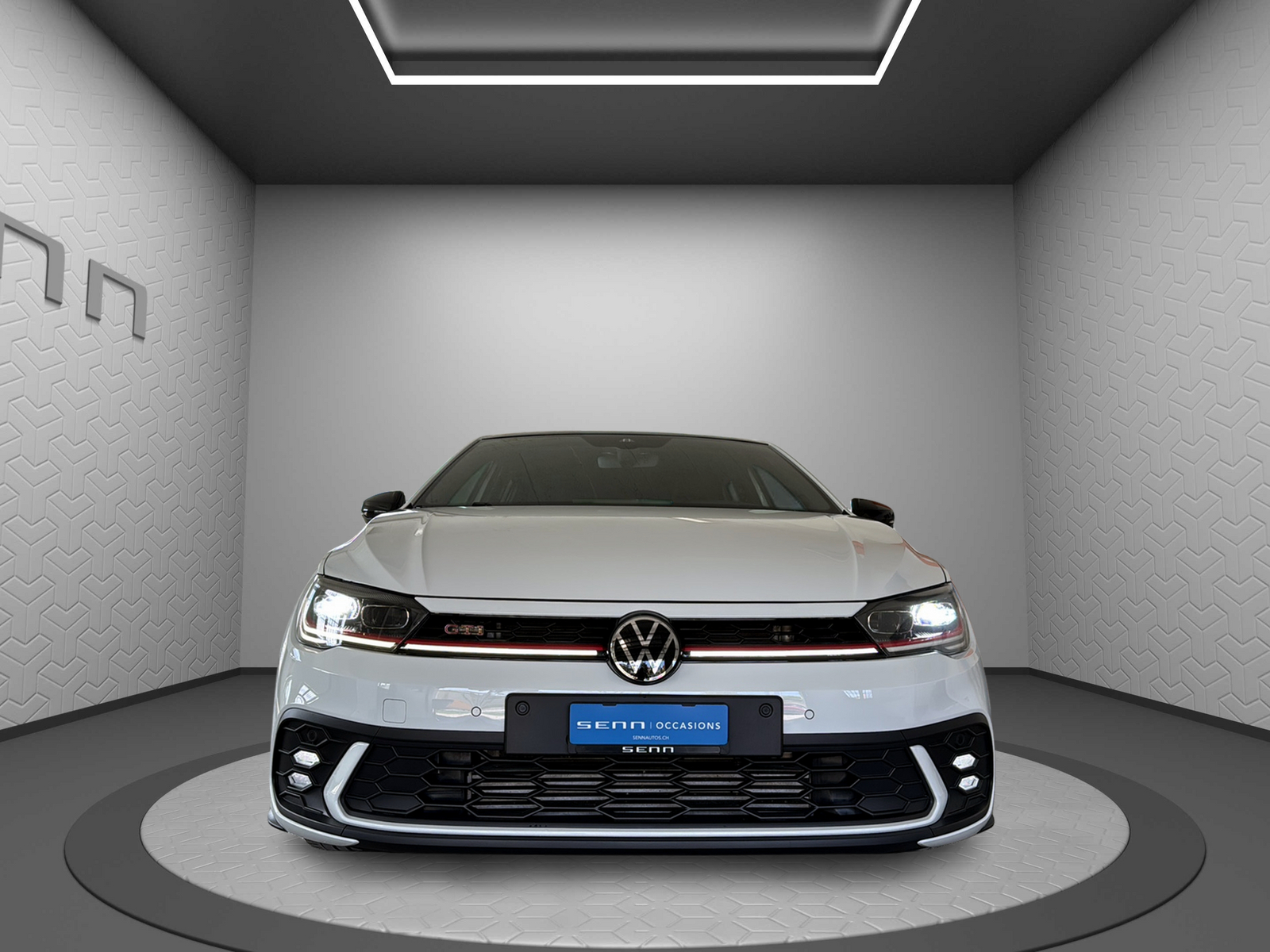 VW Polo 2.0 TSI GTI DSG-image-1