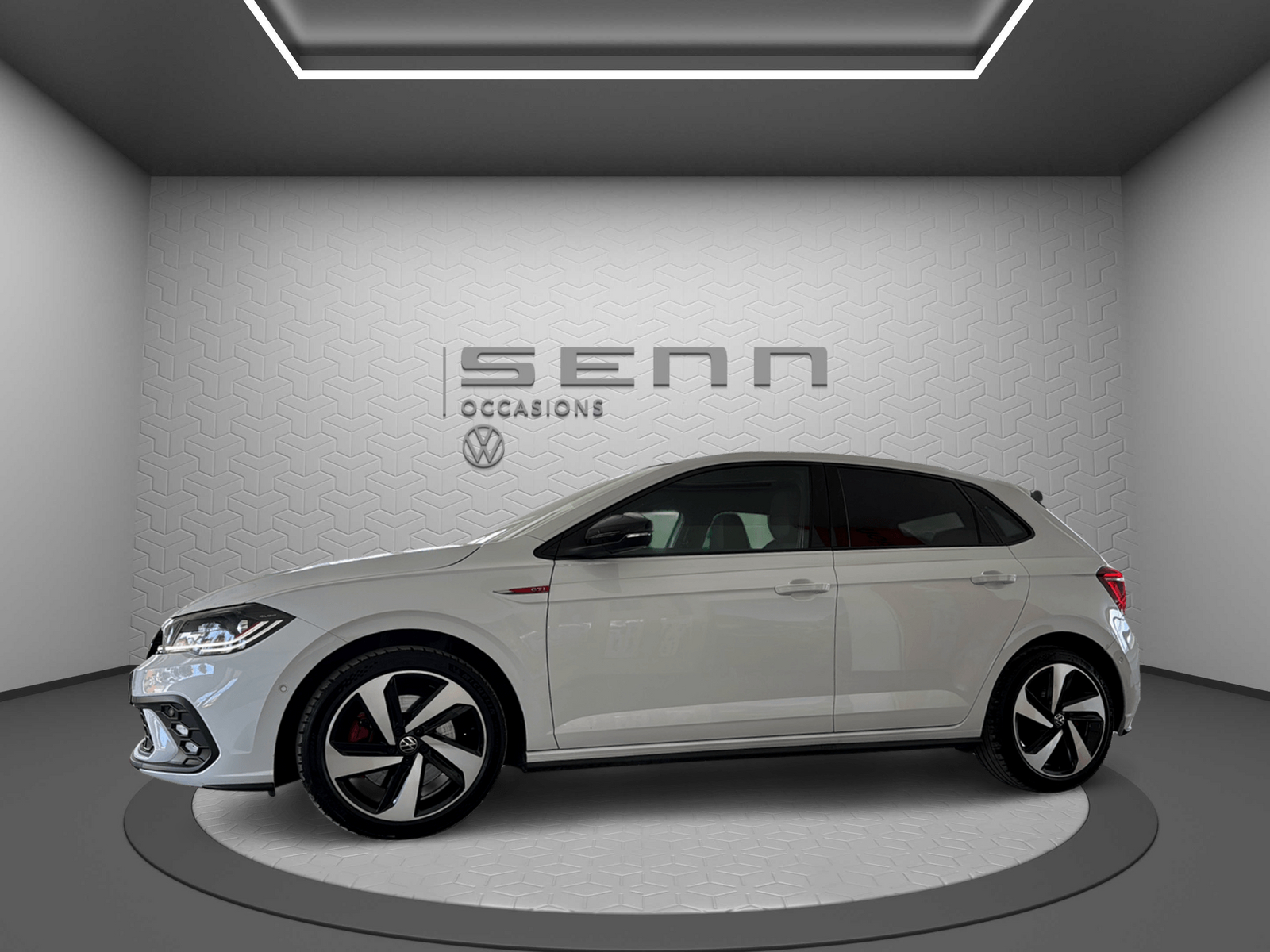 VW Polo 2.0 TSI GTI DSG-image-2