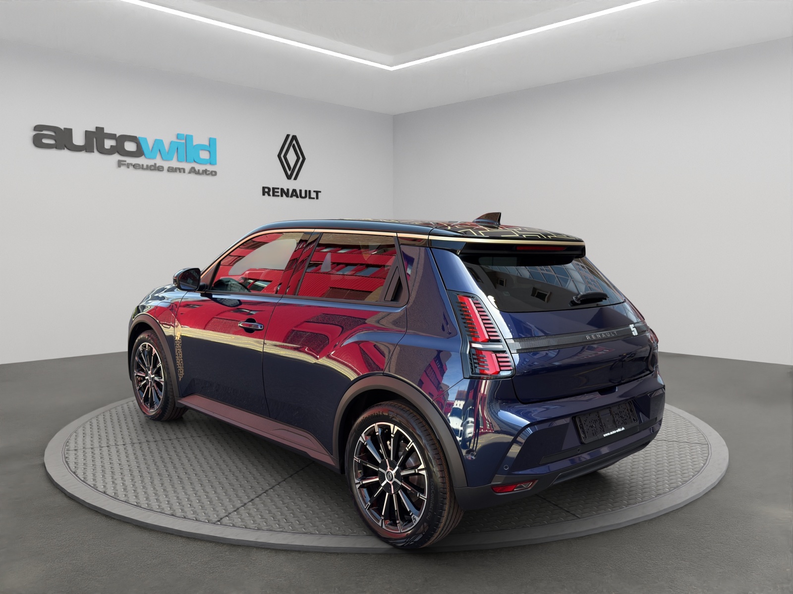 RENAULT 5 E-Tech Comfort Range Techno-image-1