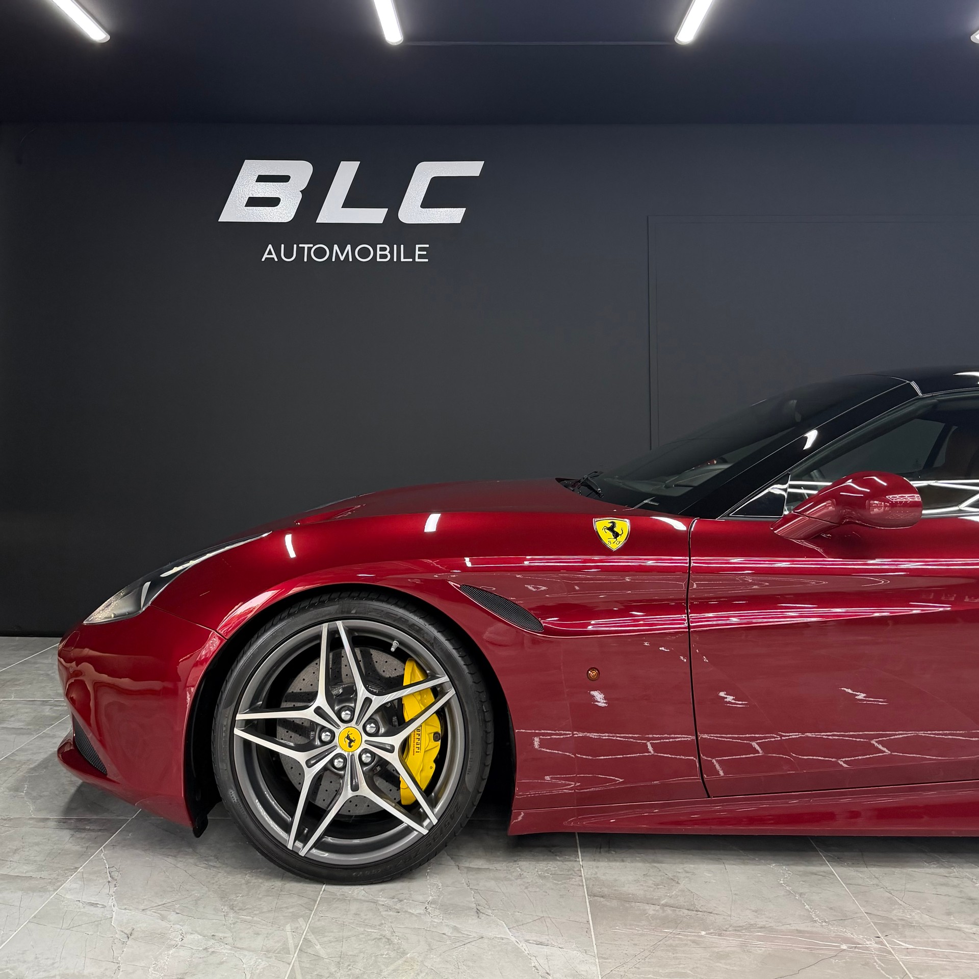 FERRARI California 3.9 V8 T-image-3