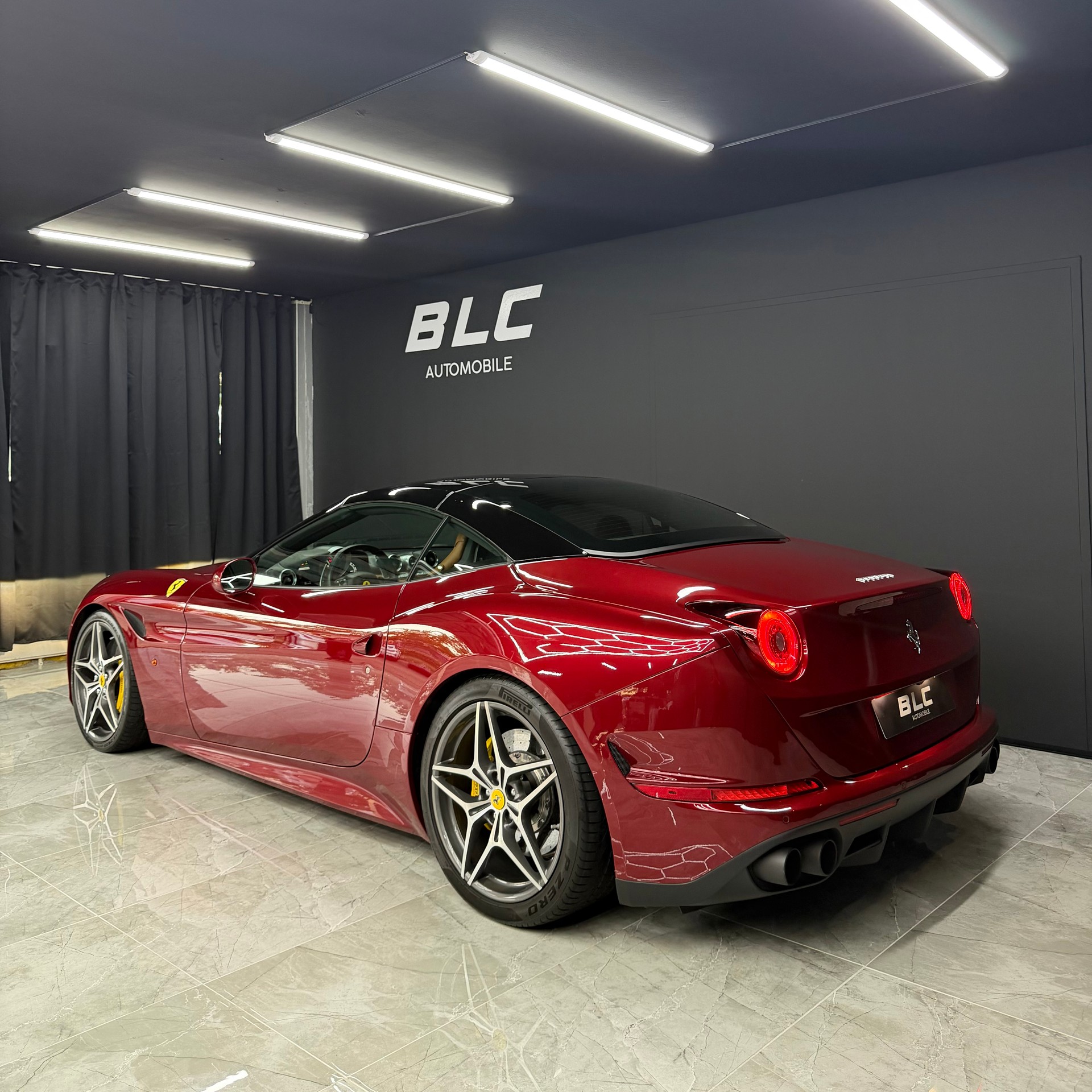 FERRARI California 3.9 V8 T-image-4
