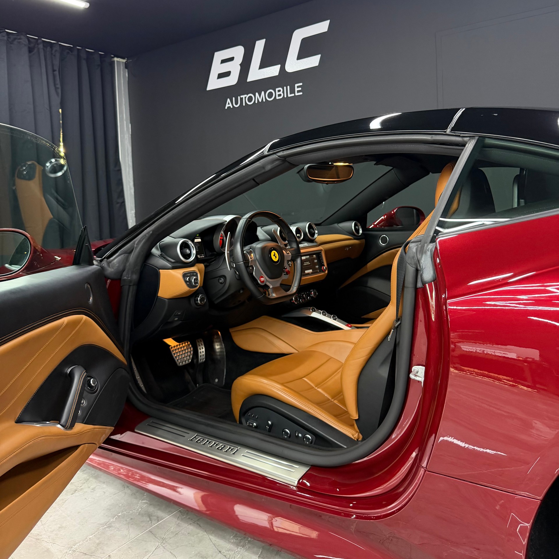 FERRARI California 3.9 V8 T-image-7