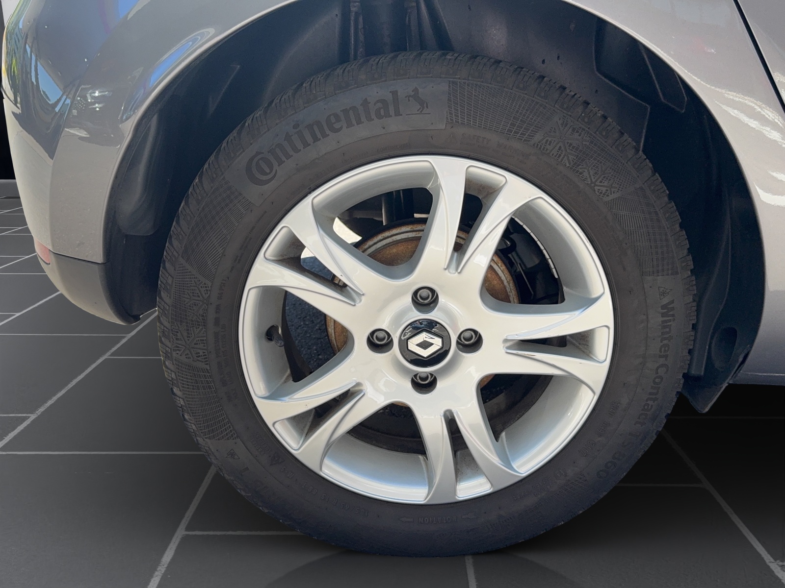 RENAULT Clio 0.9 Limited-image-8