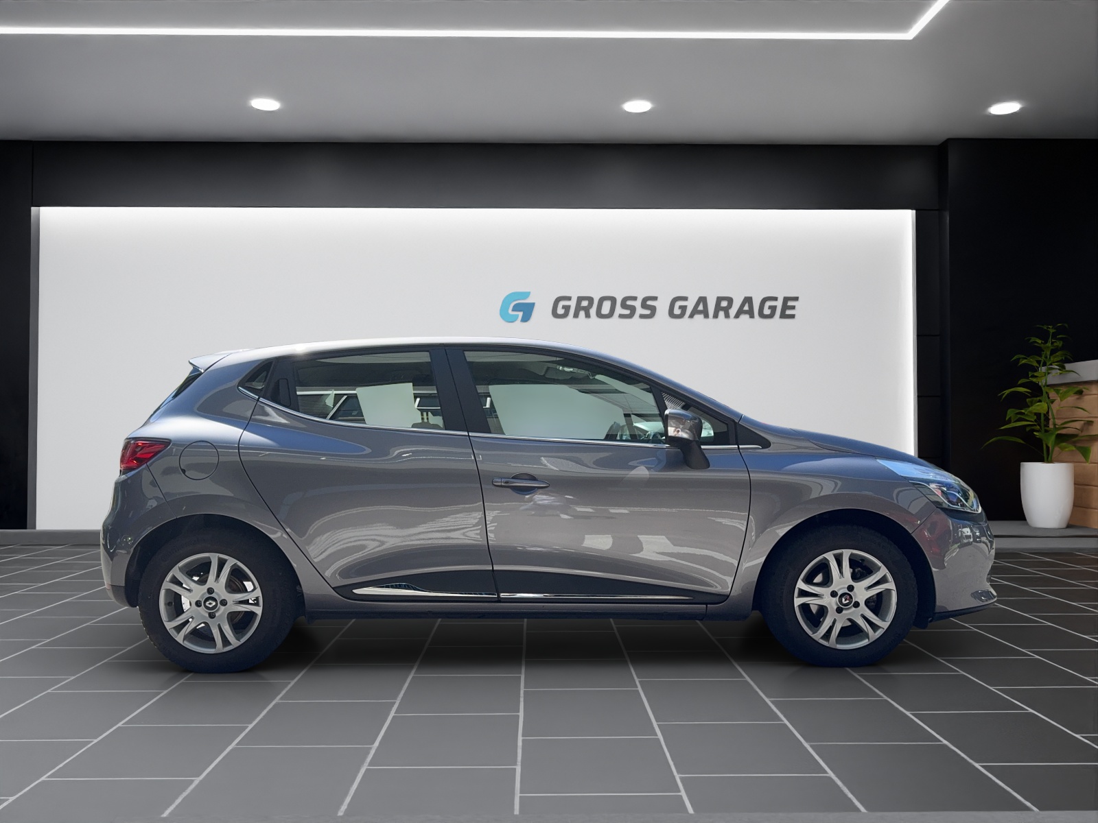 RENAULT Clio 0.9 Limited-image-2
