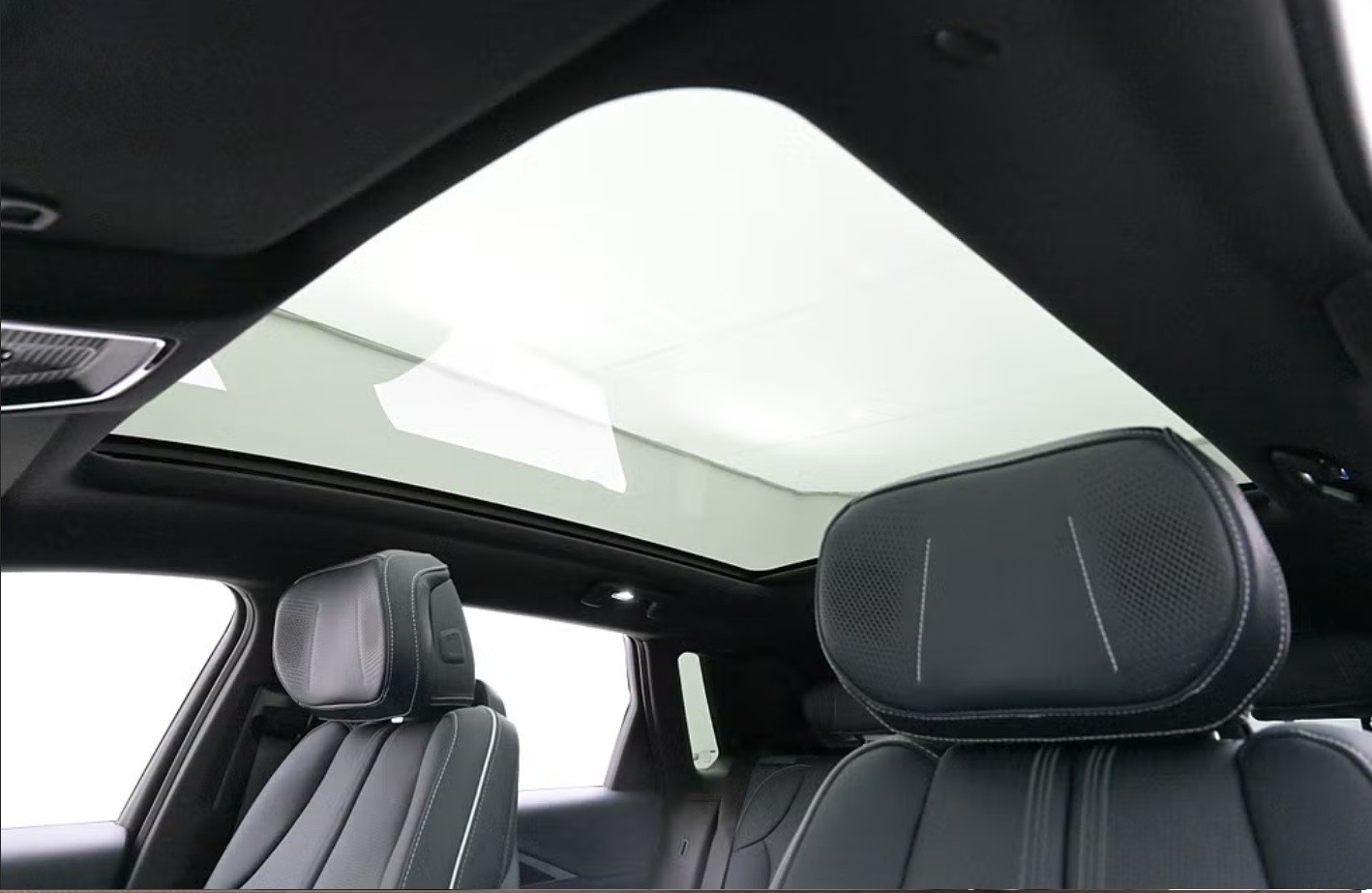 CADILLAC Lyriq Sport 102 kWh AWD-image-5