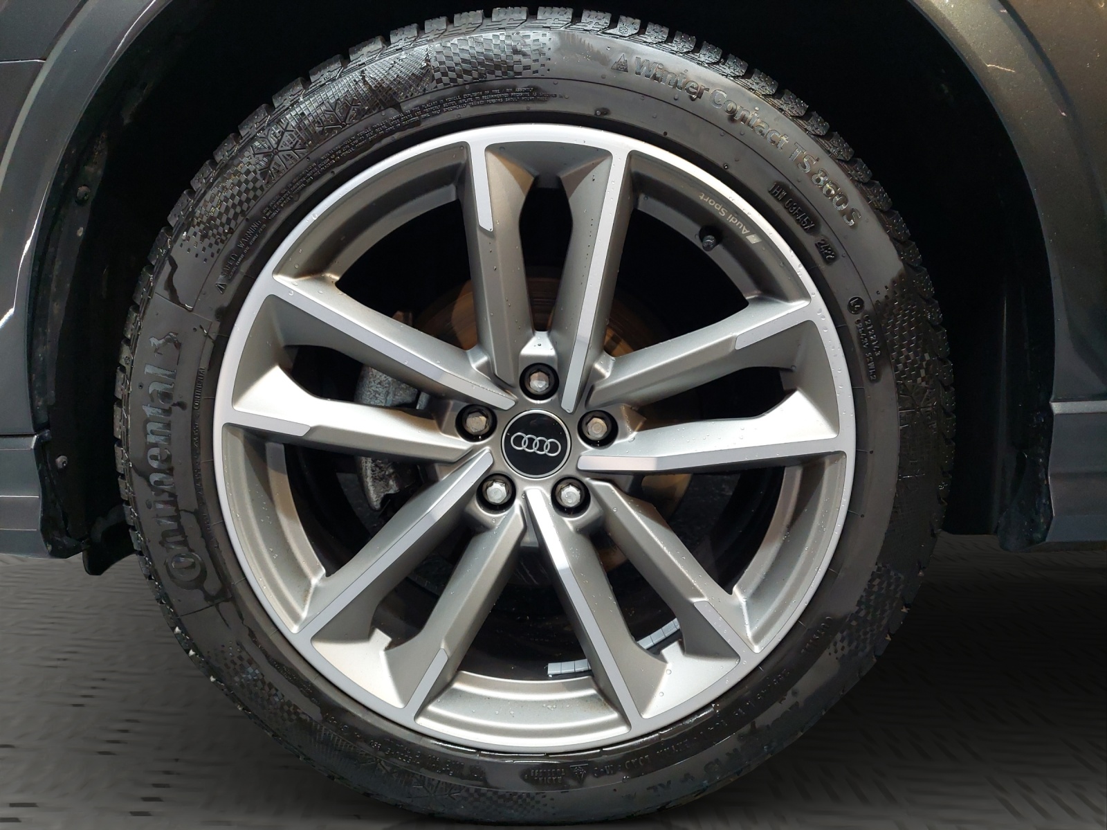 AUDI Q3 35 TDI S line quattro S-tronic-image-11