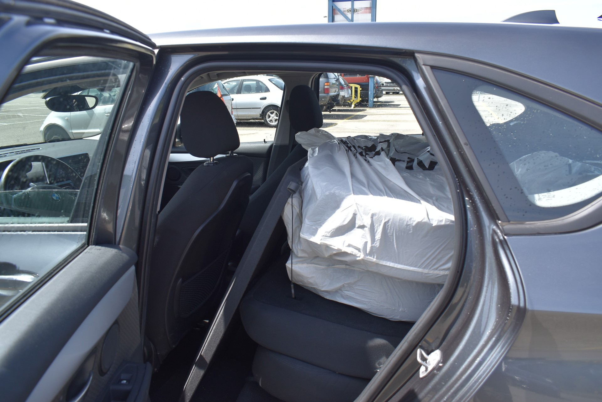 BMW 218d xDrive Active Tourer Steptronic-image-3