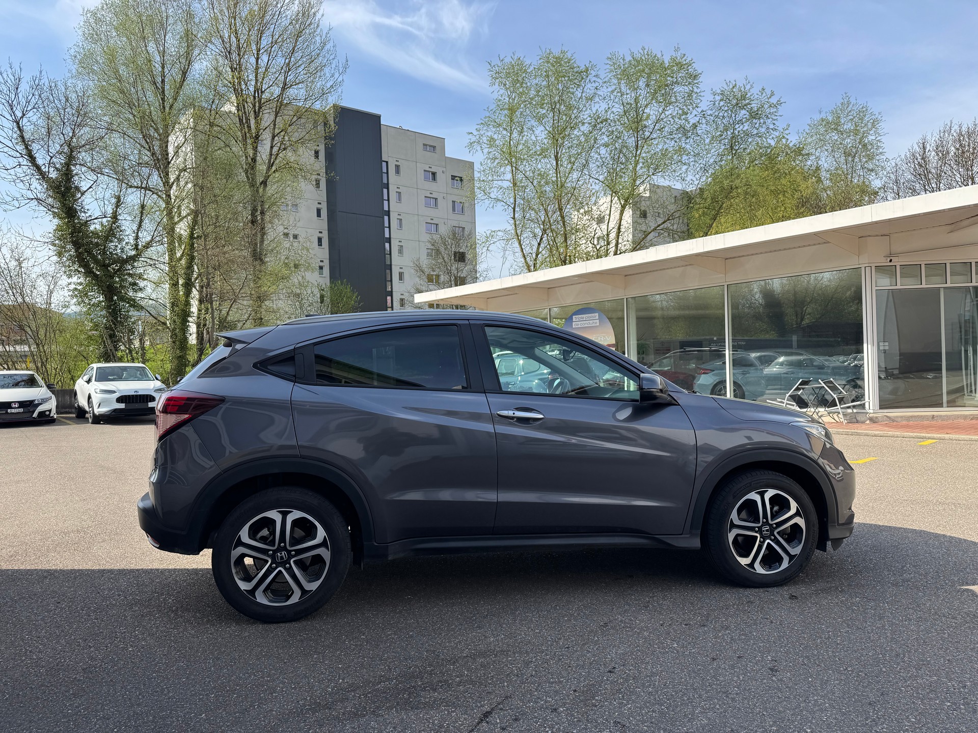 HONDA HR-V 1.5i-VTEC Executive CVT-image-8
