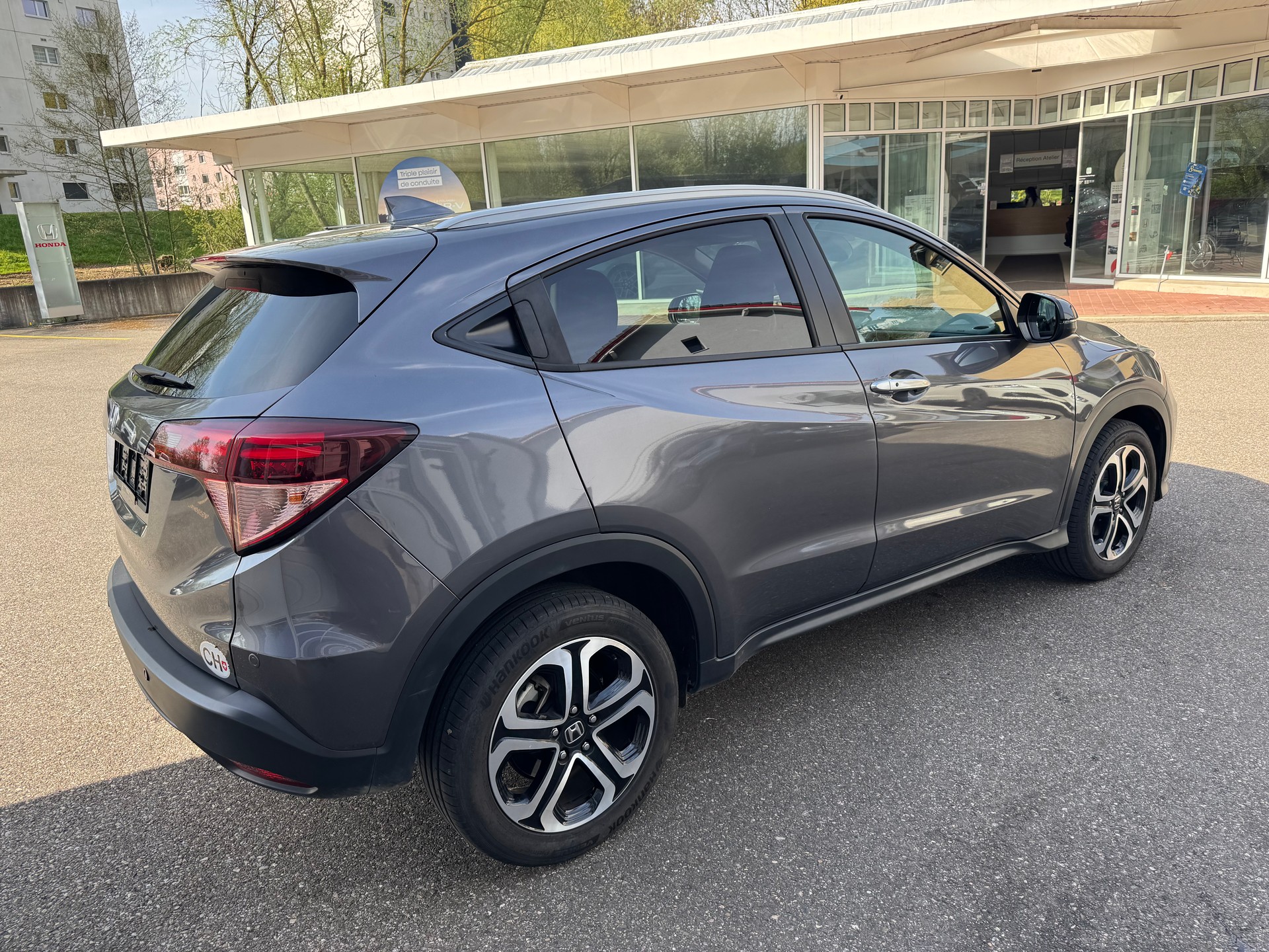 HONDA HR-V 1.5i-VTEC Executive CVT-image-7
