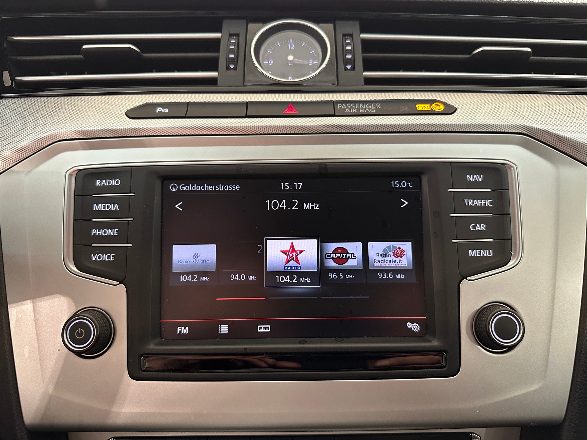 VW Passat Variant 2.0 TDI BMT Comfortline-image-18
