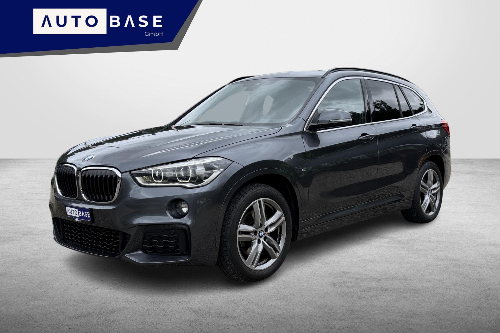 BMW X1 xDrive 20i M Sport Steptronic * CH Fahrzeug * 1. Hand *