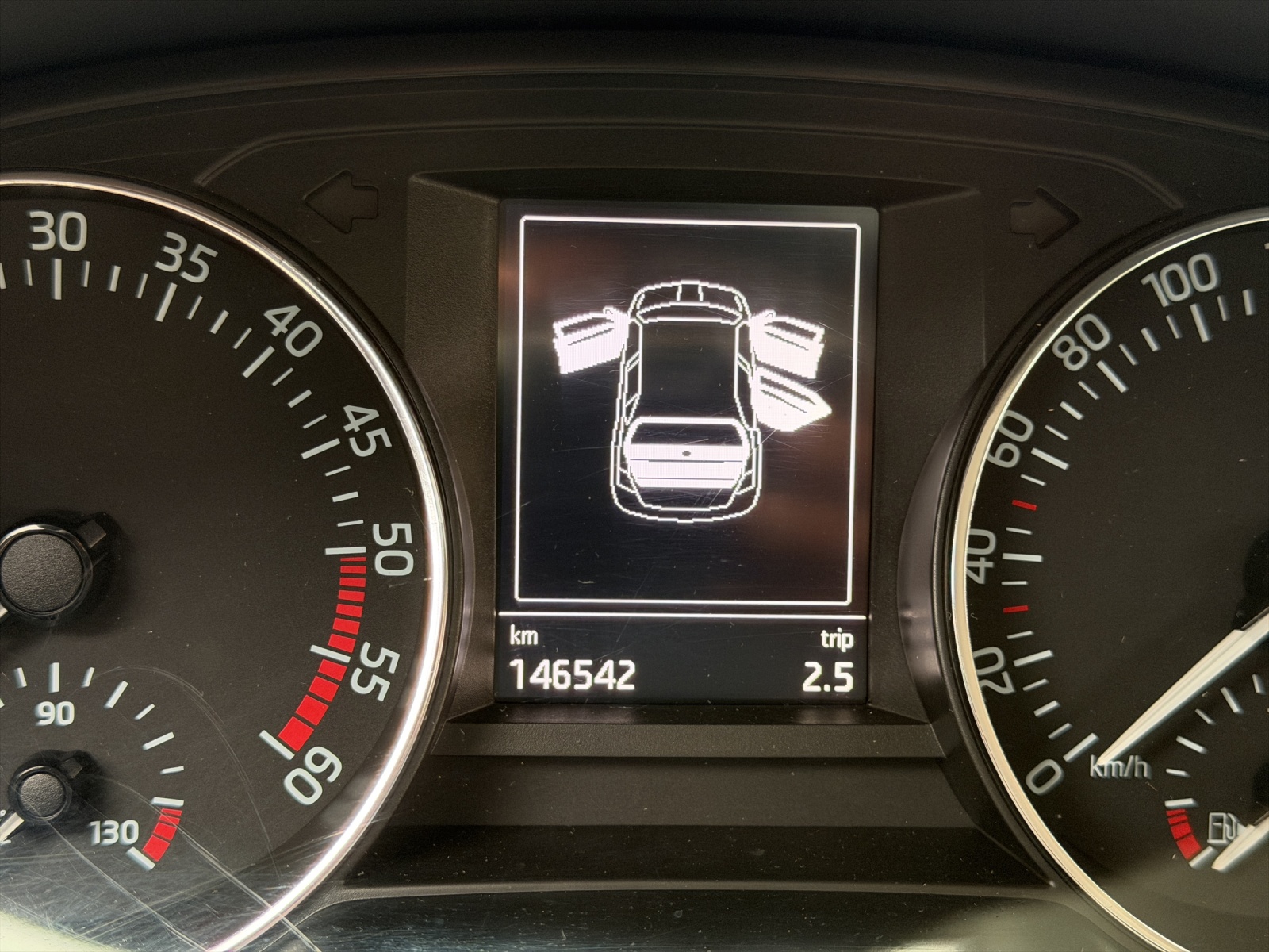 SKODA Fabia 1.4 TDI Style DSG-image-10