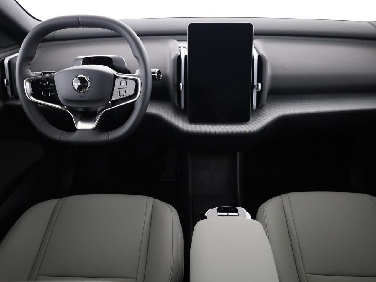 VOLVO EX30 CC P8 Ultra AWD-image-8