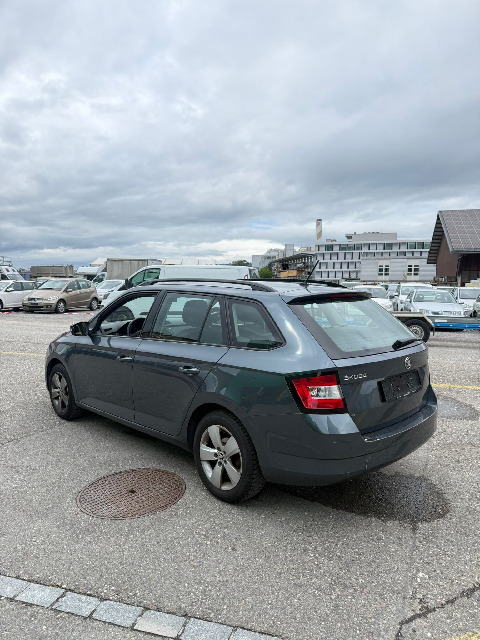 SKODA Fabia 1.2 TSI Ambition-image-3