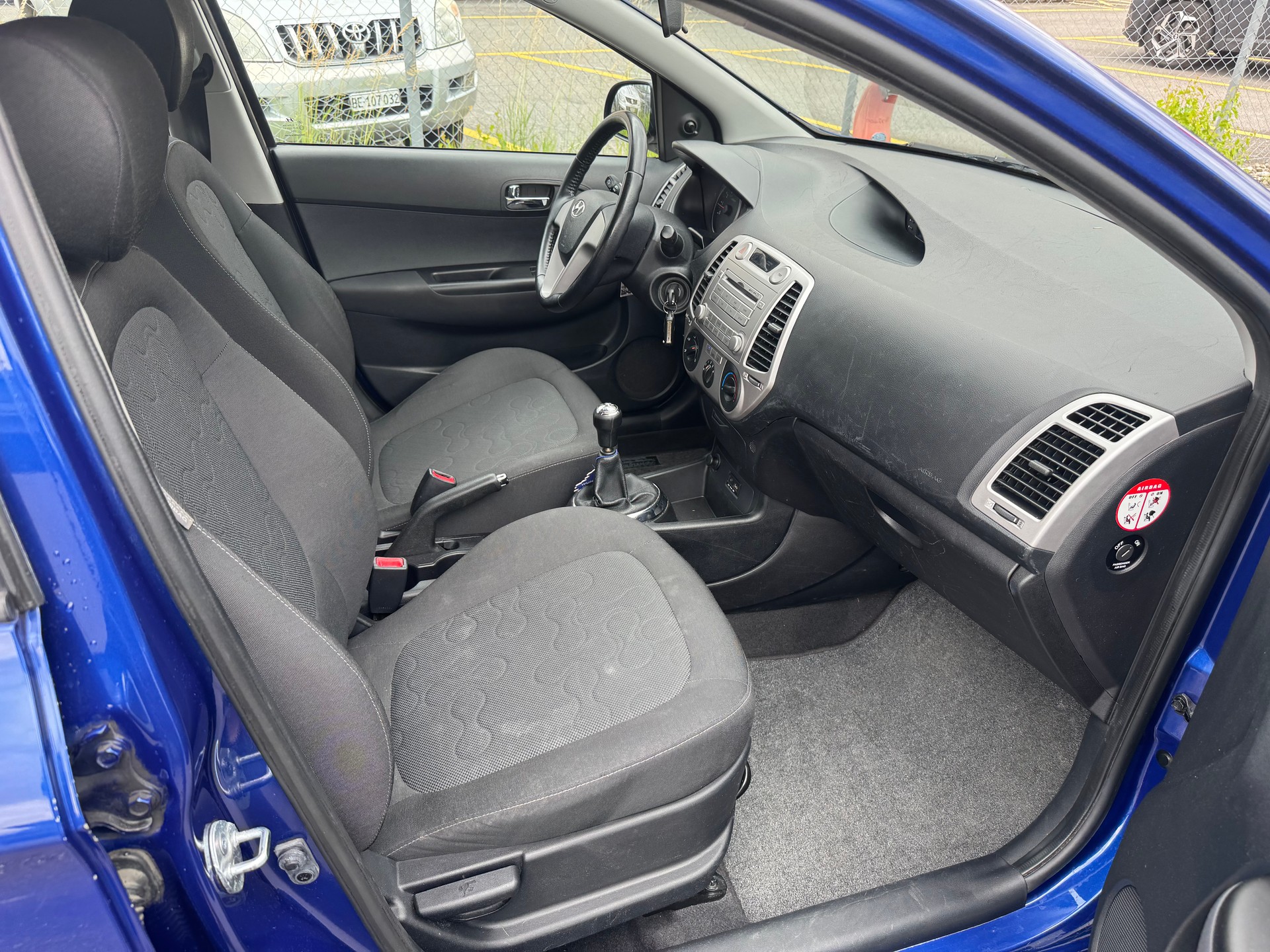 HYUNDAI i20 1.2 Comfort-image-8