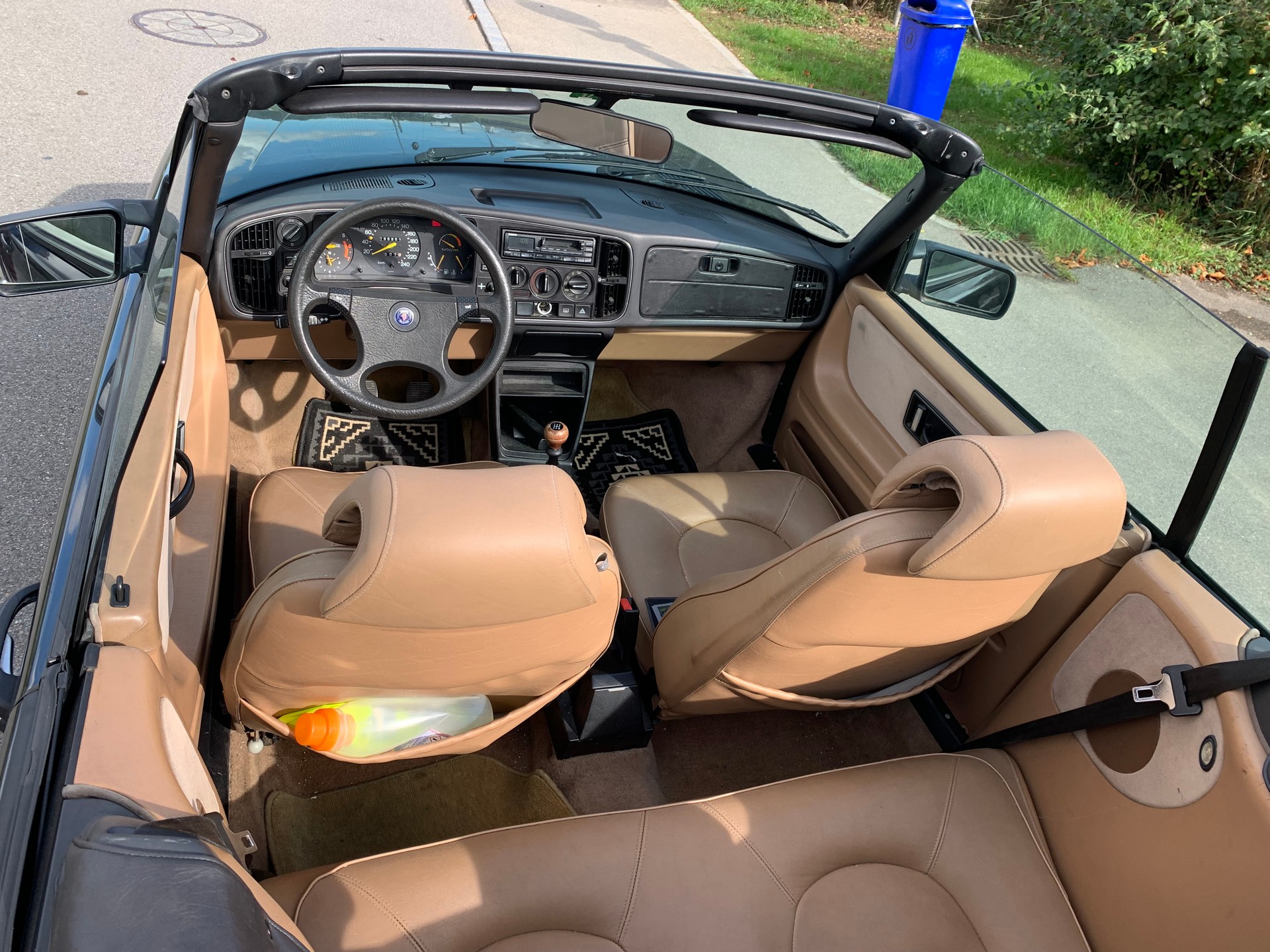 SAAB 900 Turbo 16 Cabrio-image-4