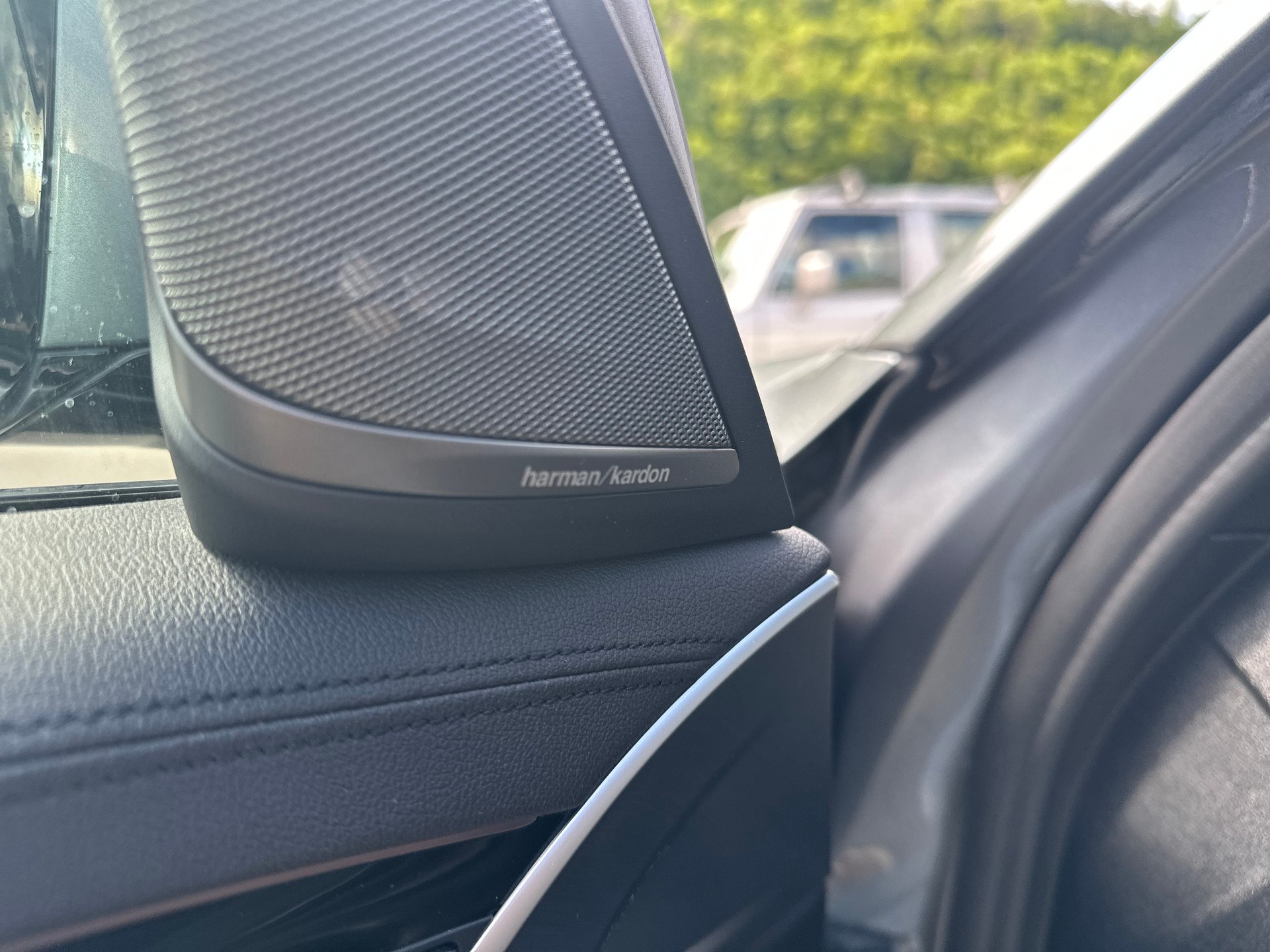 BMW 540i xDrive Touring Steptronic-image-13