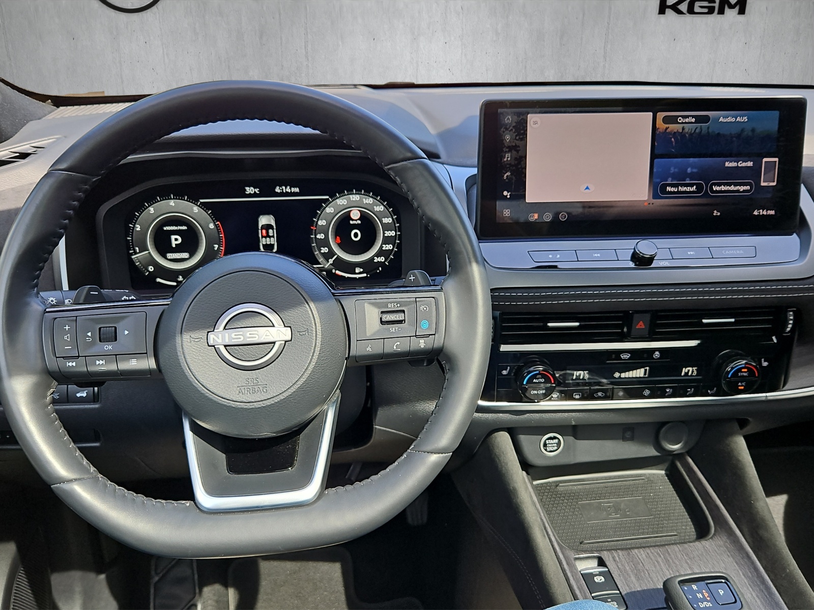 NISSAN Qashqai 1.3 DIG-T Tekna+ 4x4-image-9