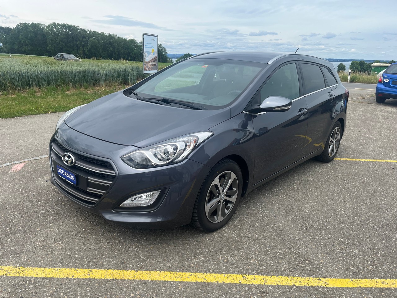 HYUNDAI i30 Wagon 1.6 CRDi GO Automatic DCT-image-1
