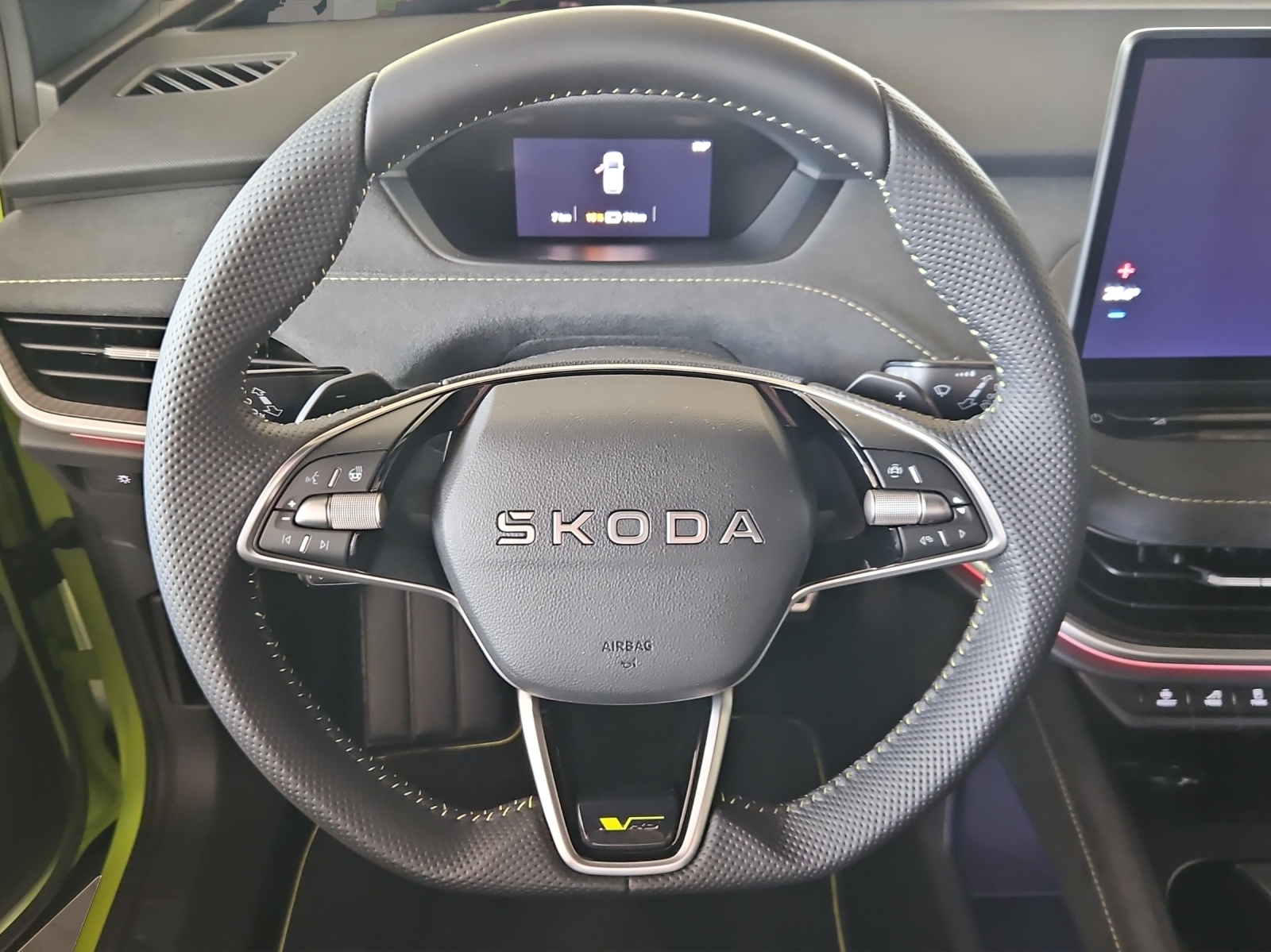 SKODA Elroq RS 4x4-image-10