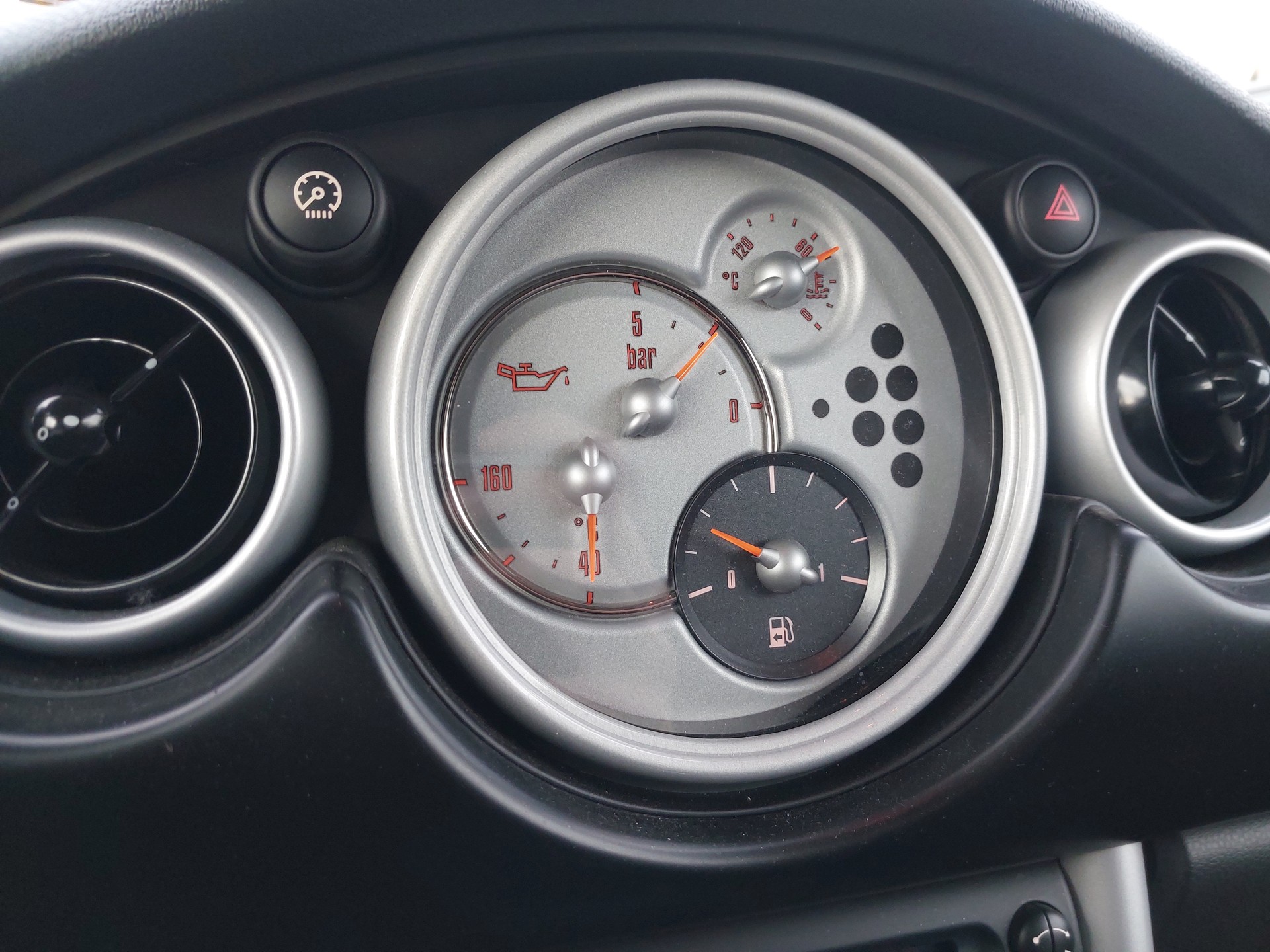 MINI Cooper S-image-10