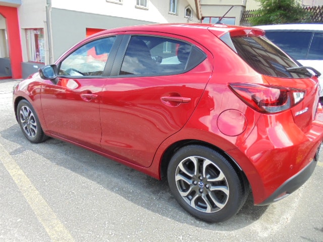 MAZDA 2 1.5i 16V Skyactiv-G Revolution-image-0
