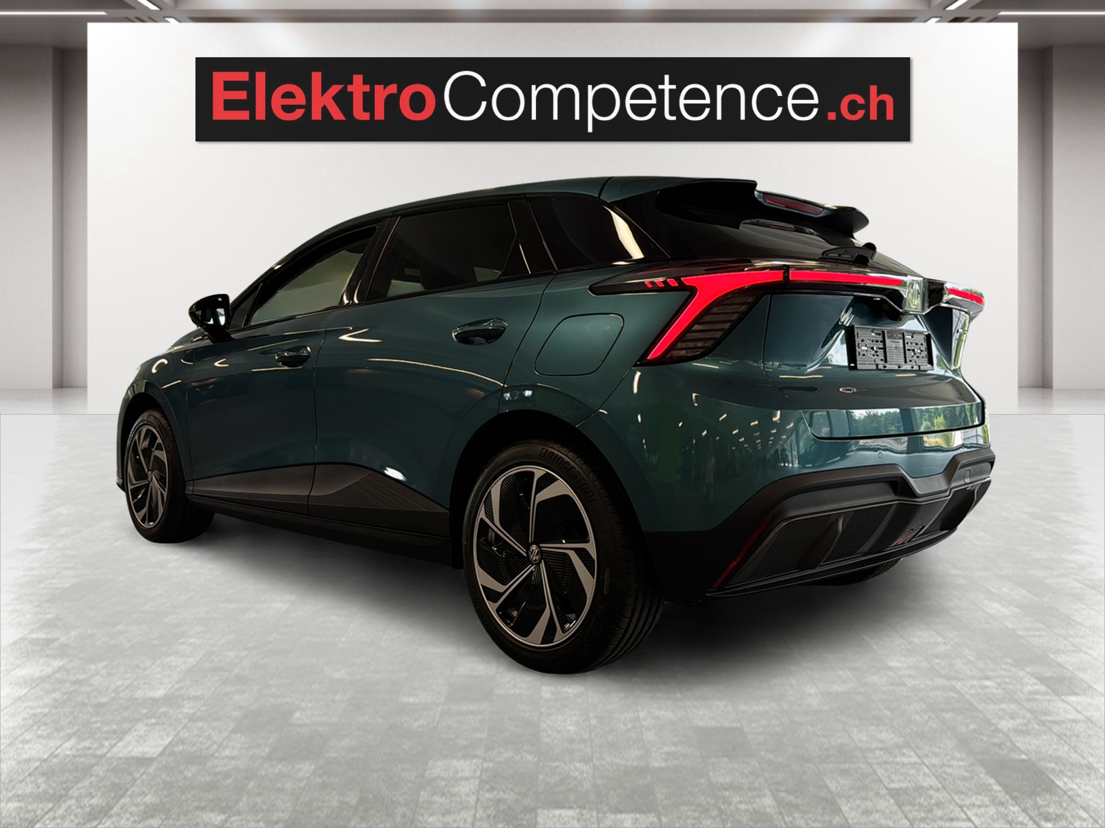 MG 4 EV 64kWh Facelift Premium-image-4