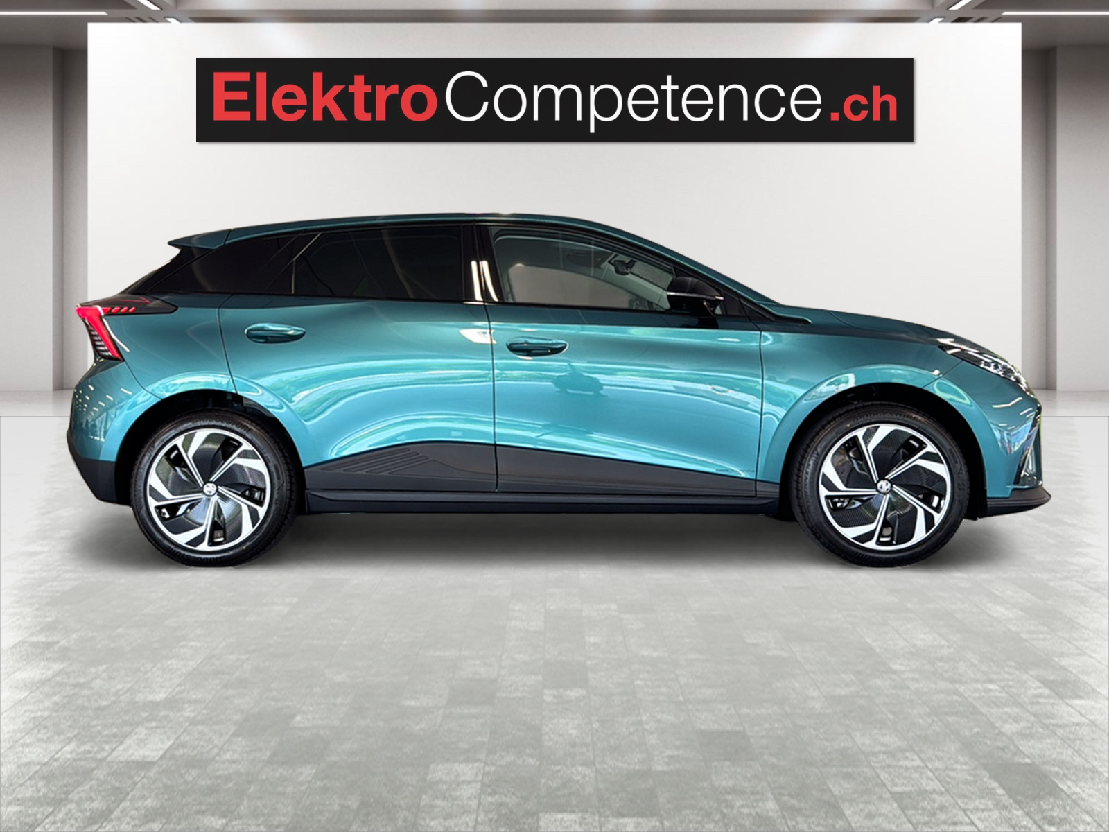 MG 4 EV 64kWh Facelift Premium-image-14