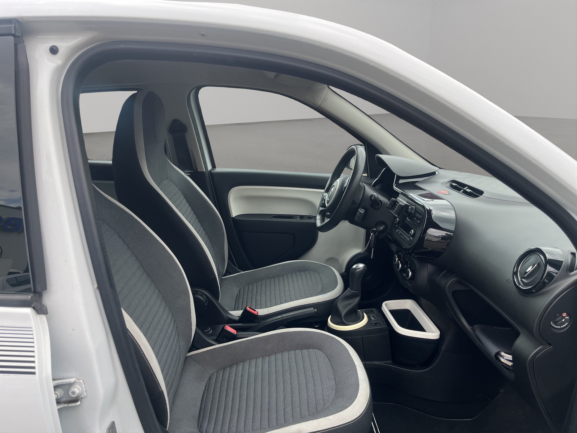 RENAULT Twingo 1.0 Zen-image-13
