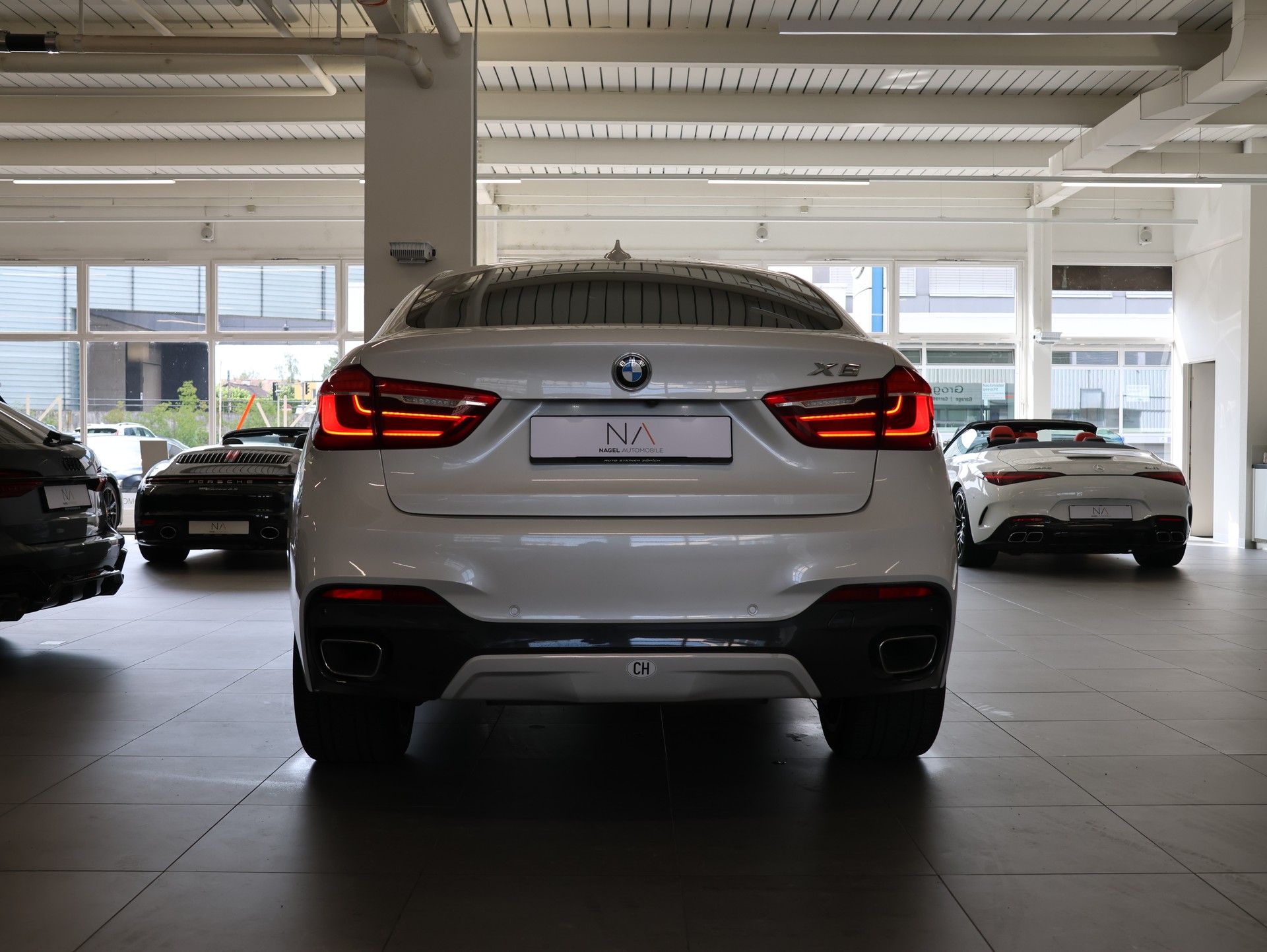 BMW X6 xDrive 30d Pure M Sport Steptronic *Rückfahrkamera* *Sitzheizung* *Panoramadach*-image-4