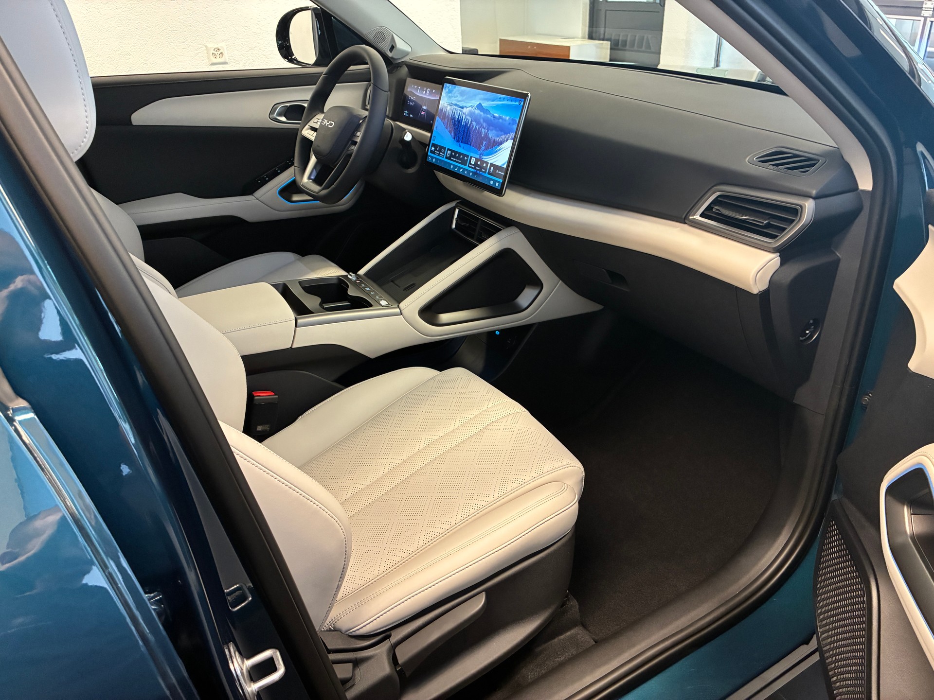 BYD Atto 2 DM-i Boost-image-8