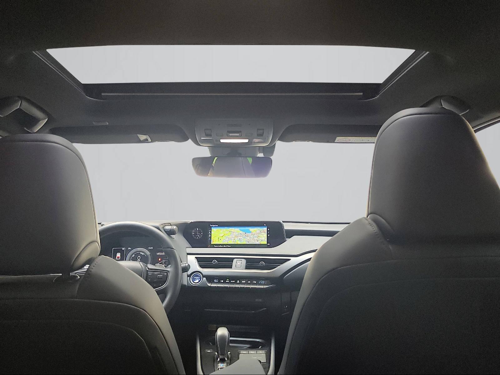LEXUS UX 300e Excellence-image-14