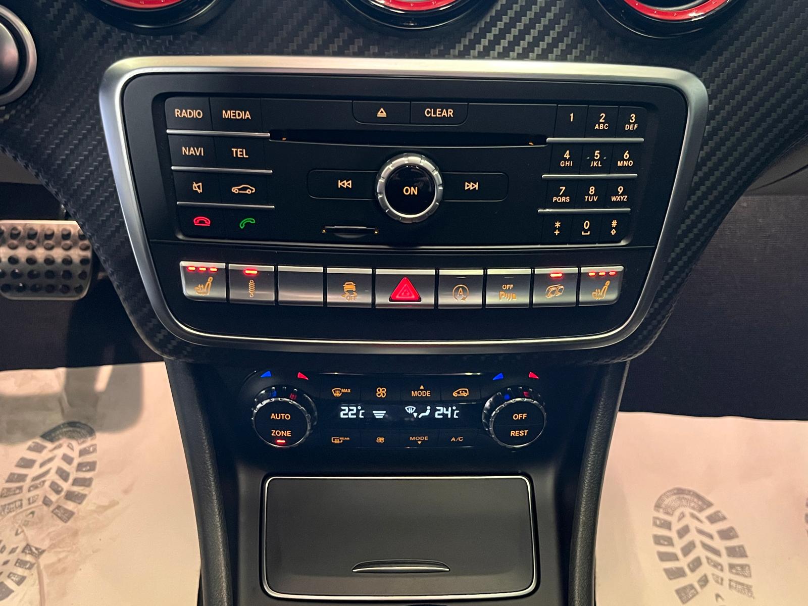 MERCEDES-BENZ A 45 AMG 4Matic Speedshift 7G-DCT *CH Fahrzeug*-image-14