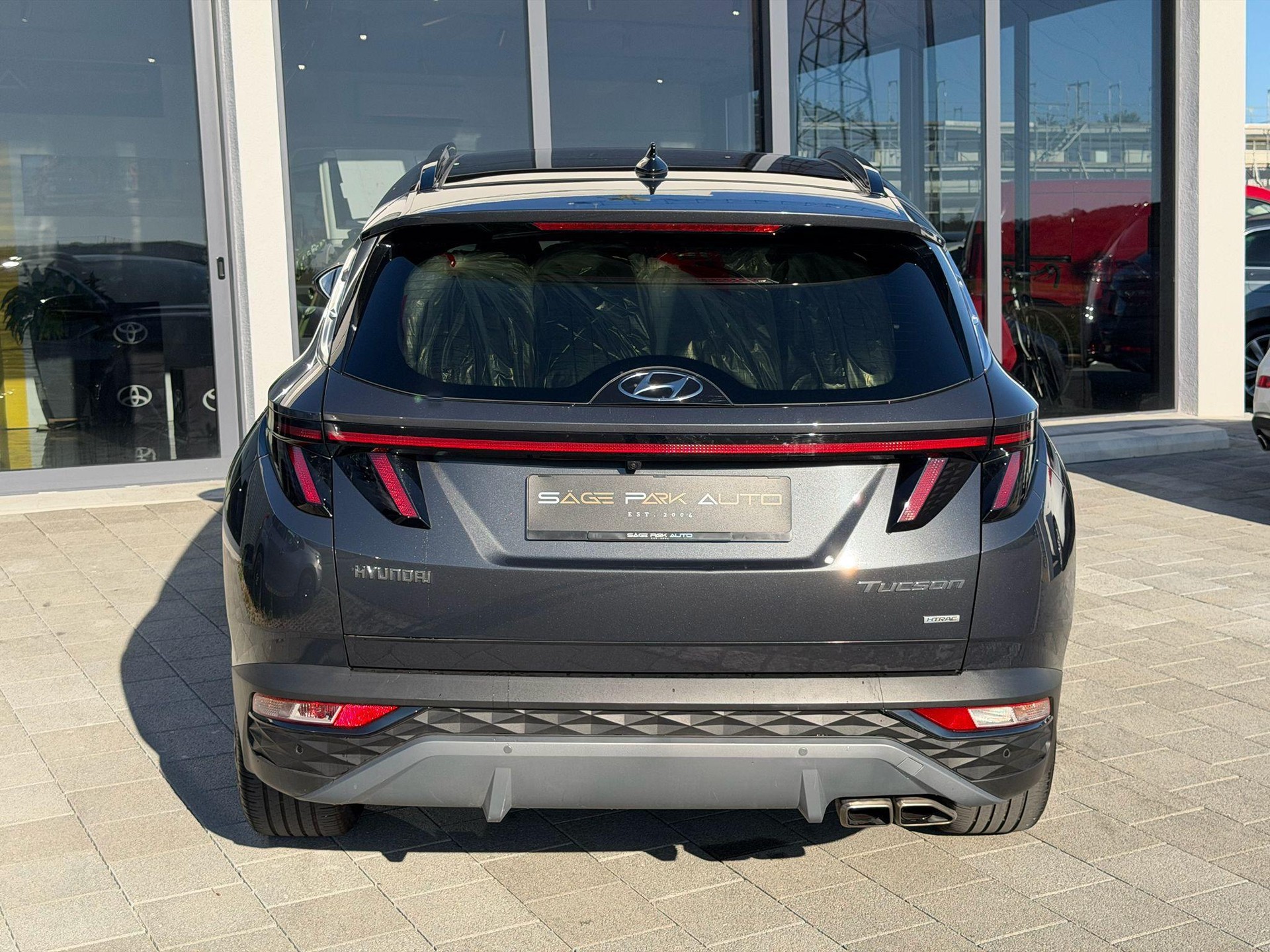 HYUNDAI Tucson 1.6 T-GDi Amplia 4WD-image-5