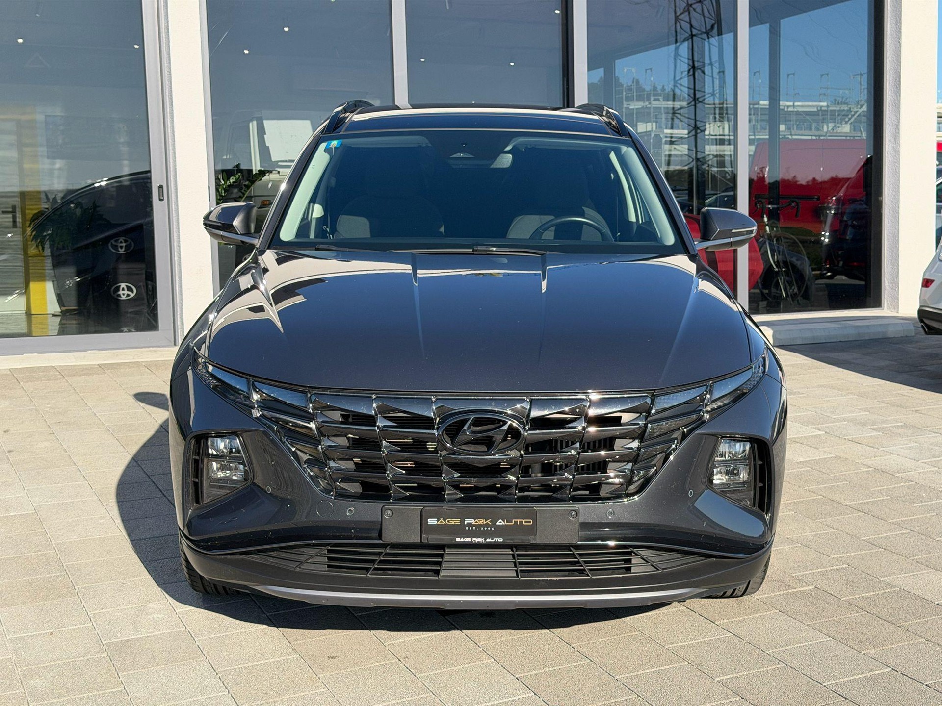 HYUNDAI Tucson 1.6 T-GDi Amplia 4WD-image-2