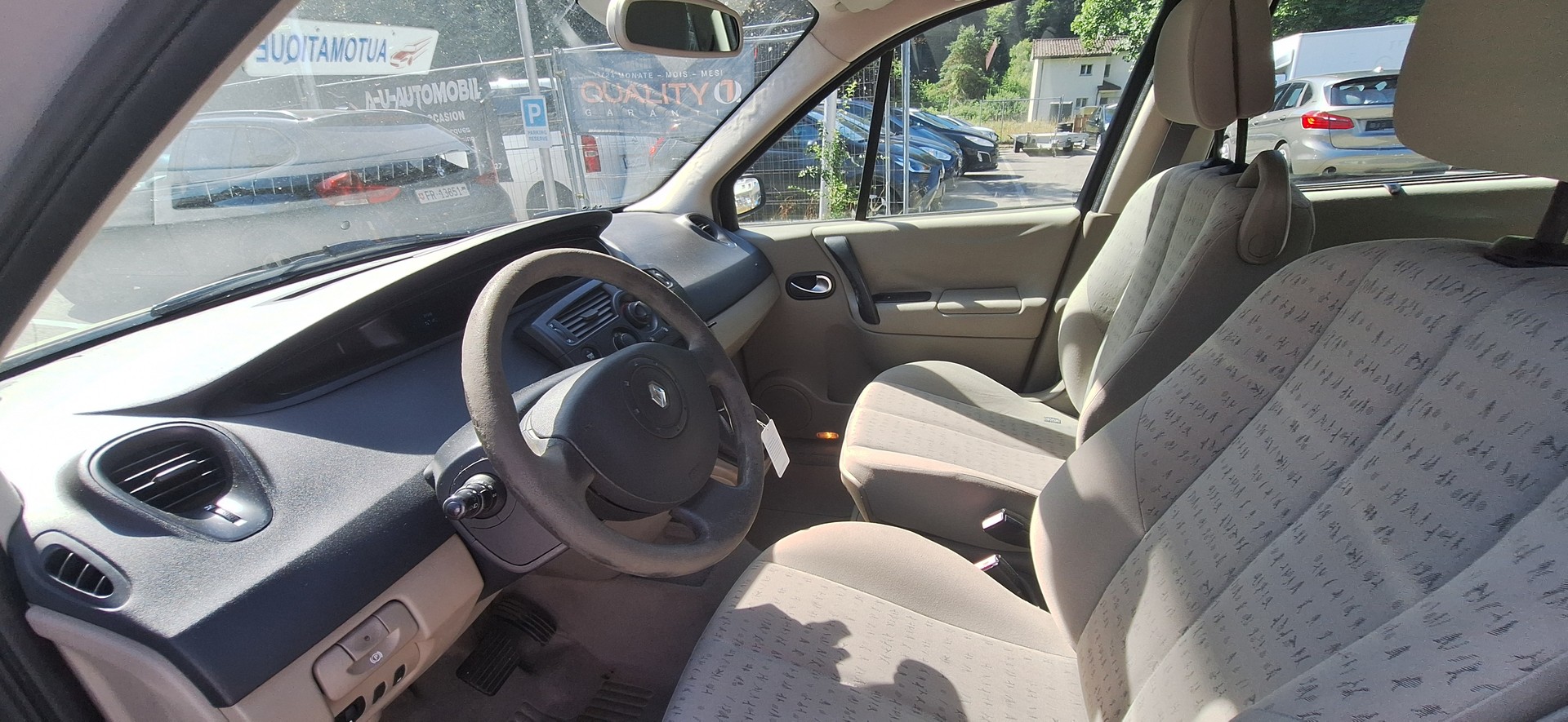 RENAULT Scénic 2.0 16V Expression-image-8