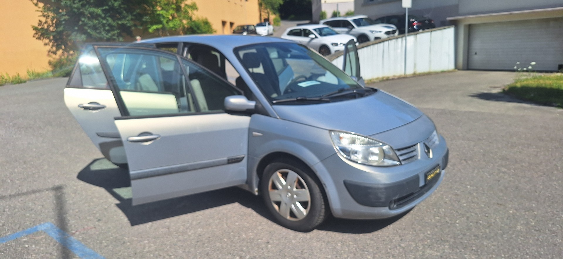 RENAULT Scénic 2.0 16V Expression-image-19