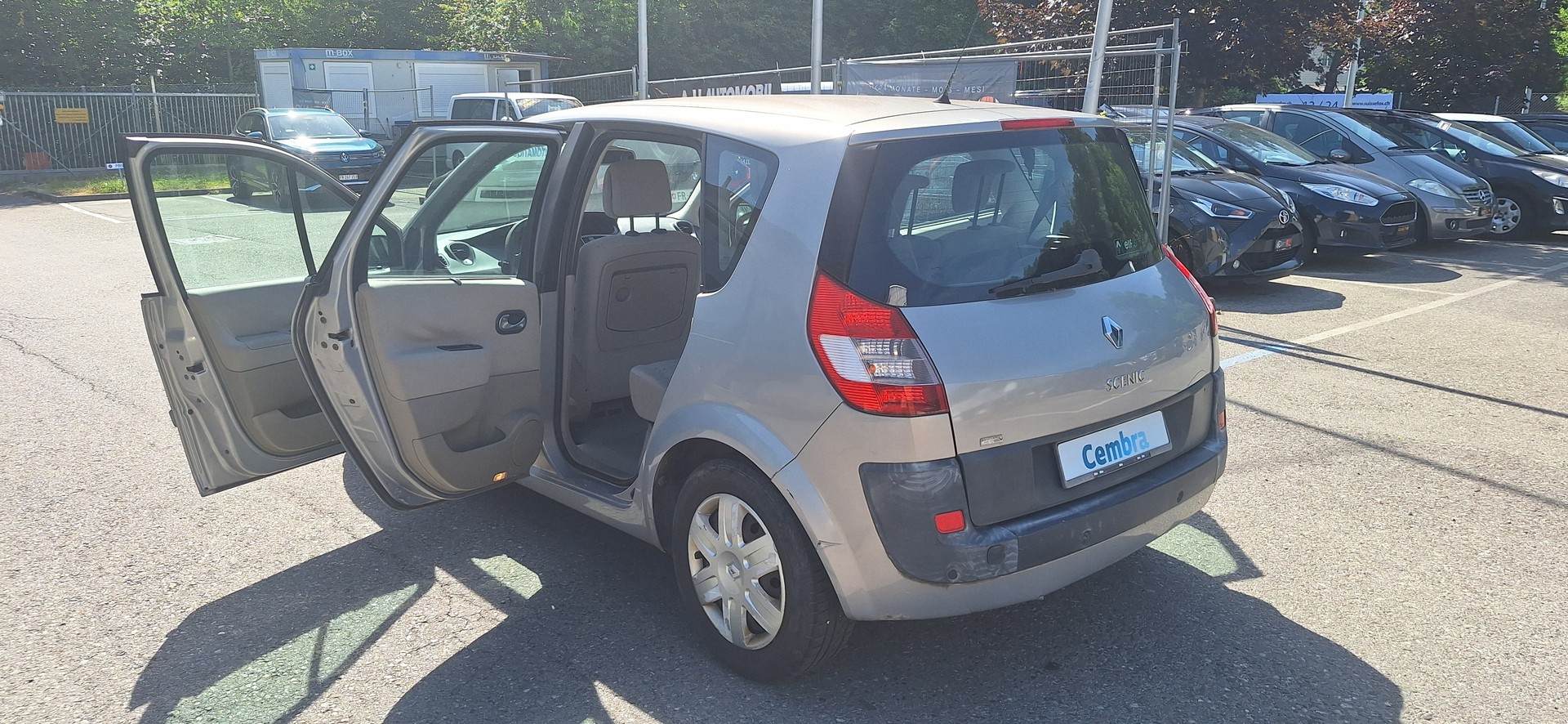 RENAULT Scénic 2.0 16V Expression-image-15
