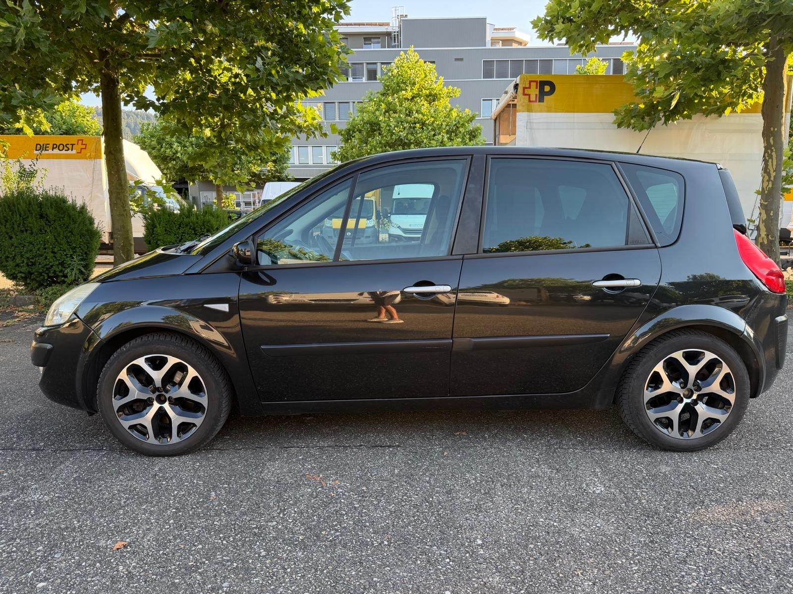 RENAULT Megan-image-4