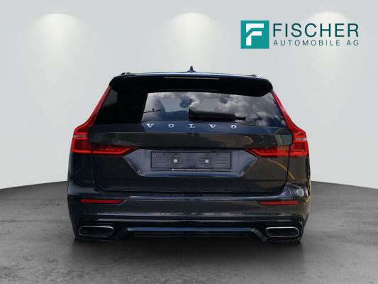VOLVO V60 T8 eAWD R-Design-image-3
