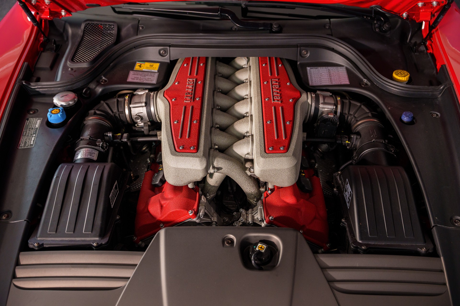 FERRARI 599 GTB-image-23