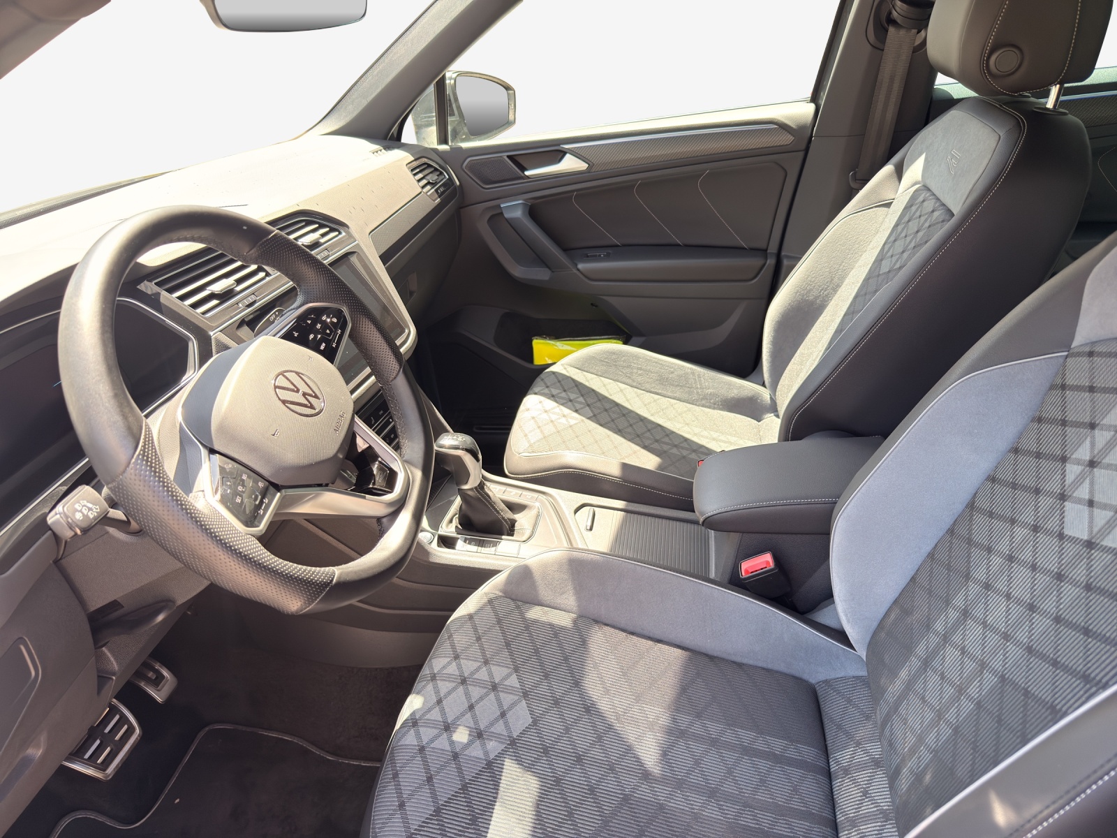 VW Tiguan 1.4TSI PHEV R-Line DSG-image-7
