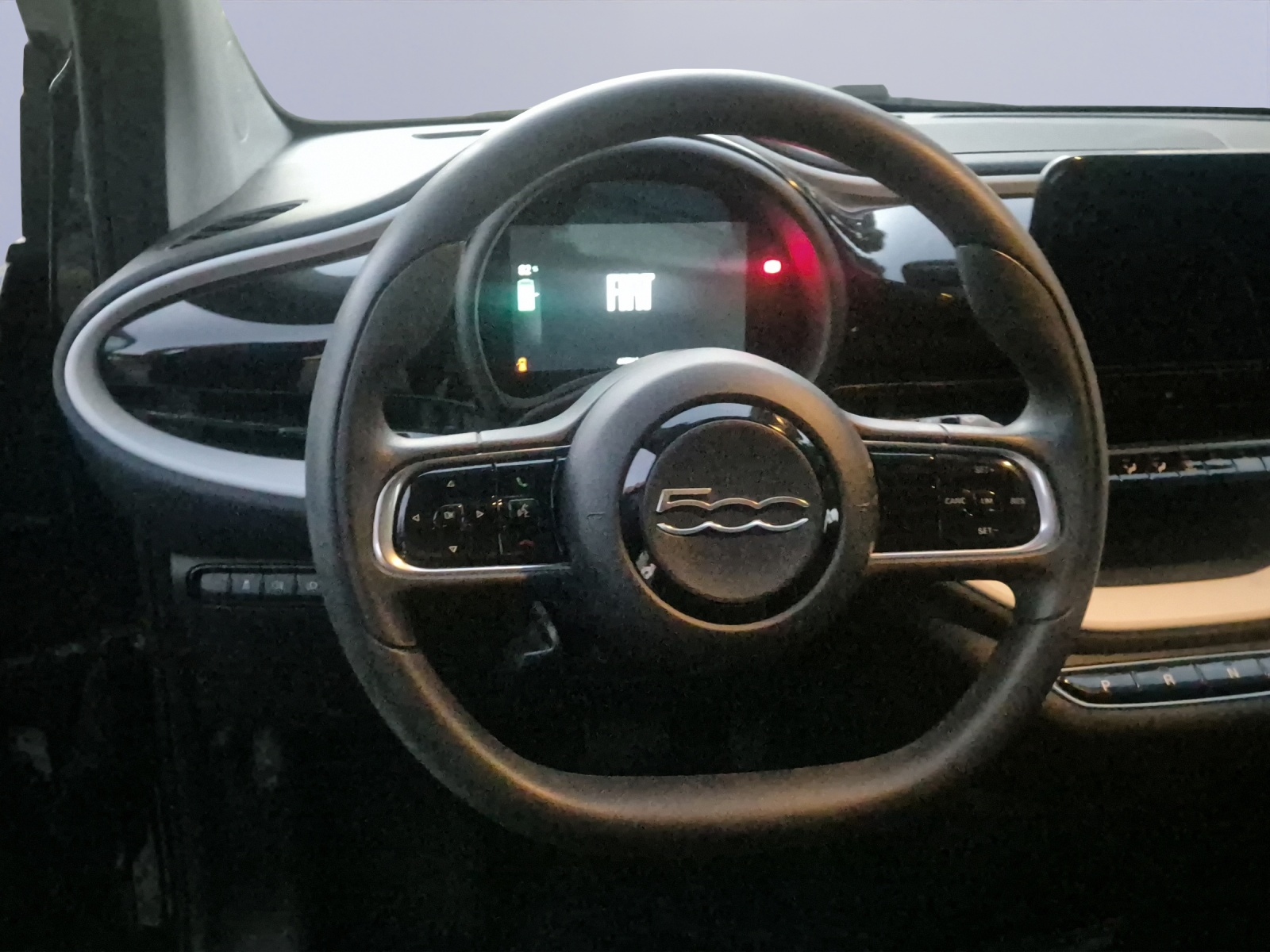 FIAT 500 electric 70 kW Action-image-8