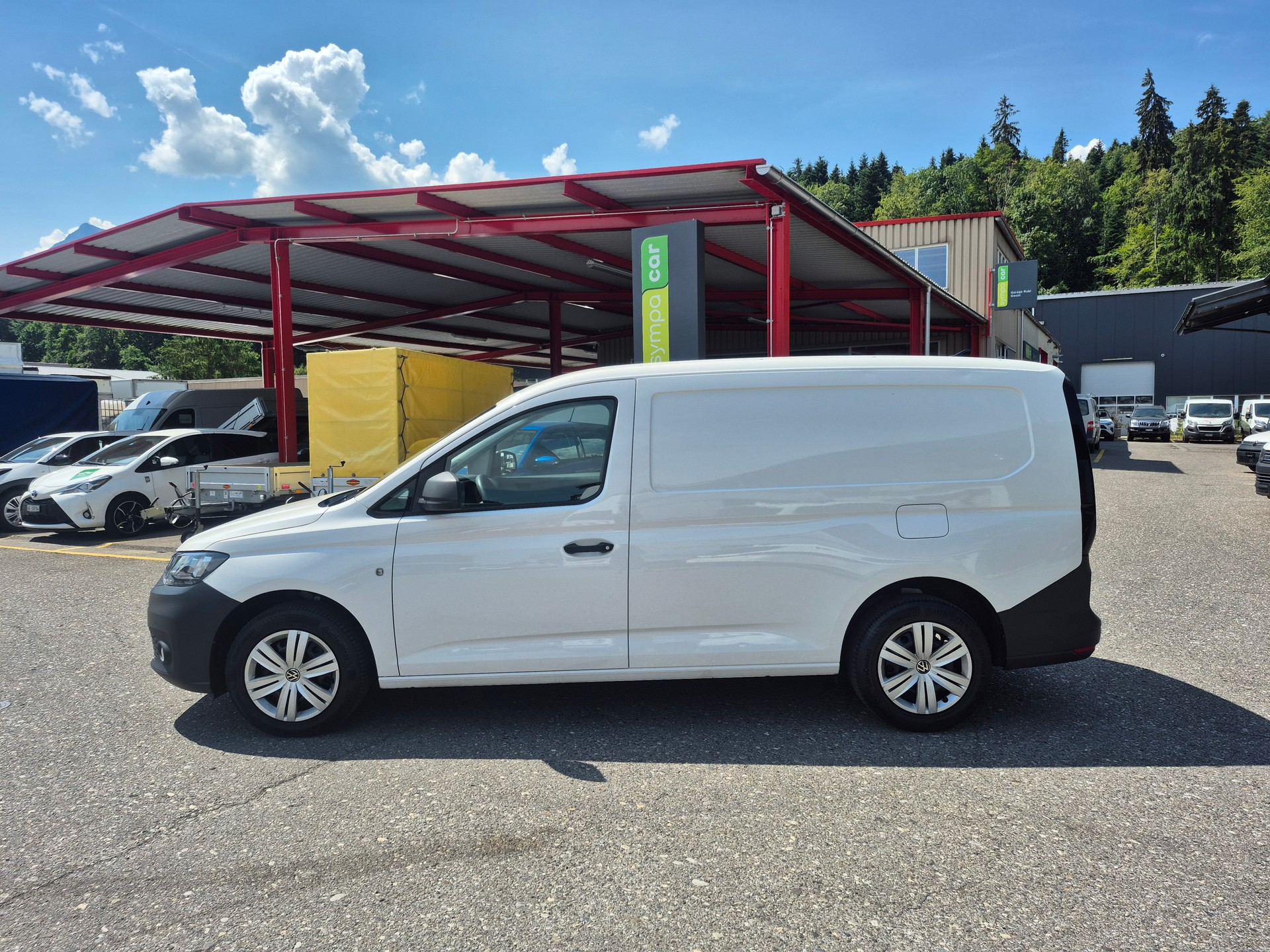 VW Caddy Cargo 2.0TDI Maxi-image-7
