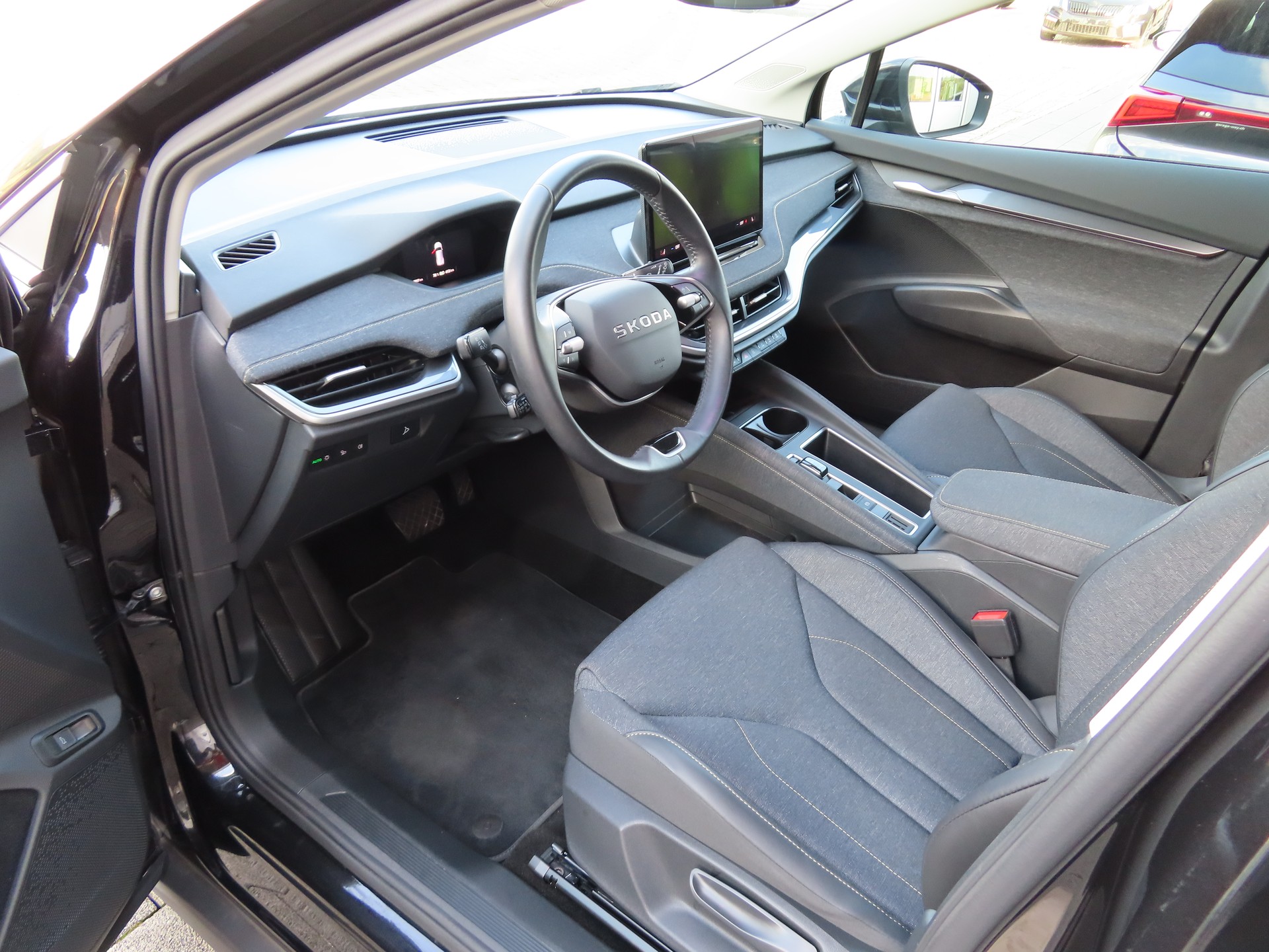 SKODA Elroq 85 Plus-image-6